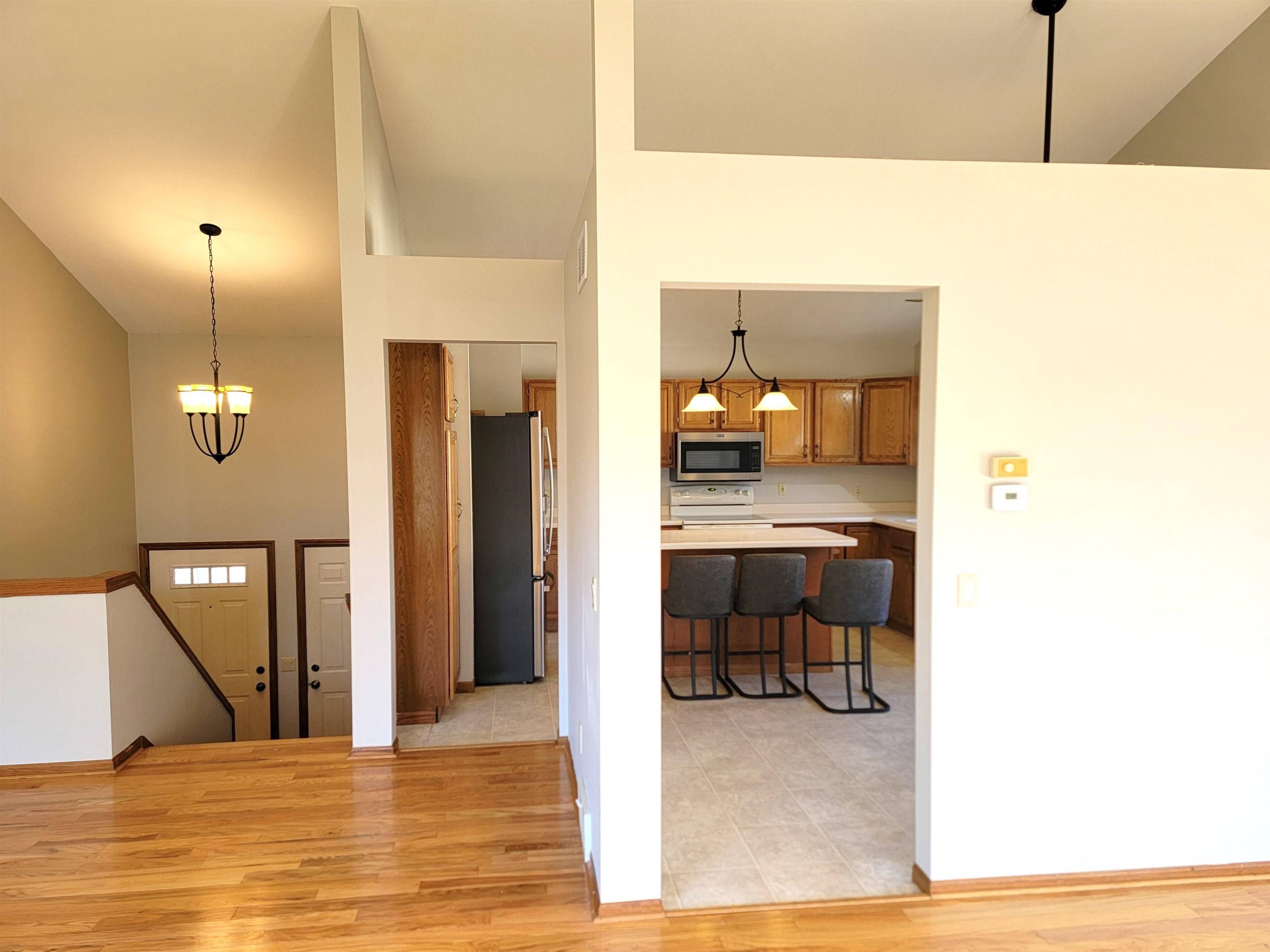 Sun Prairie, WI 53590,1823 Wallinford Drive