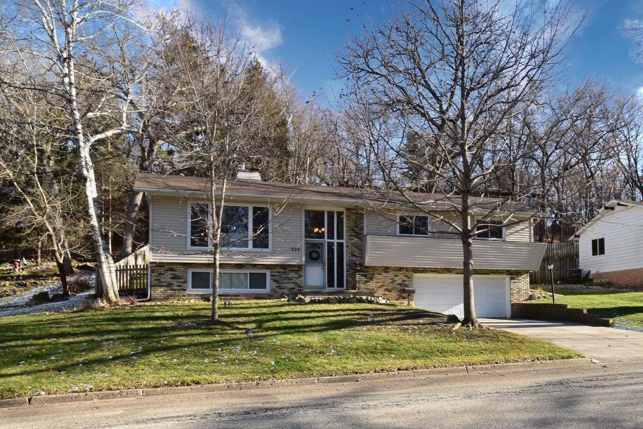 Fort Atkinson, WI 53538,724 Cloute Street