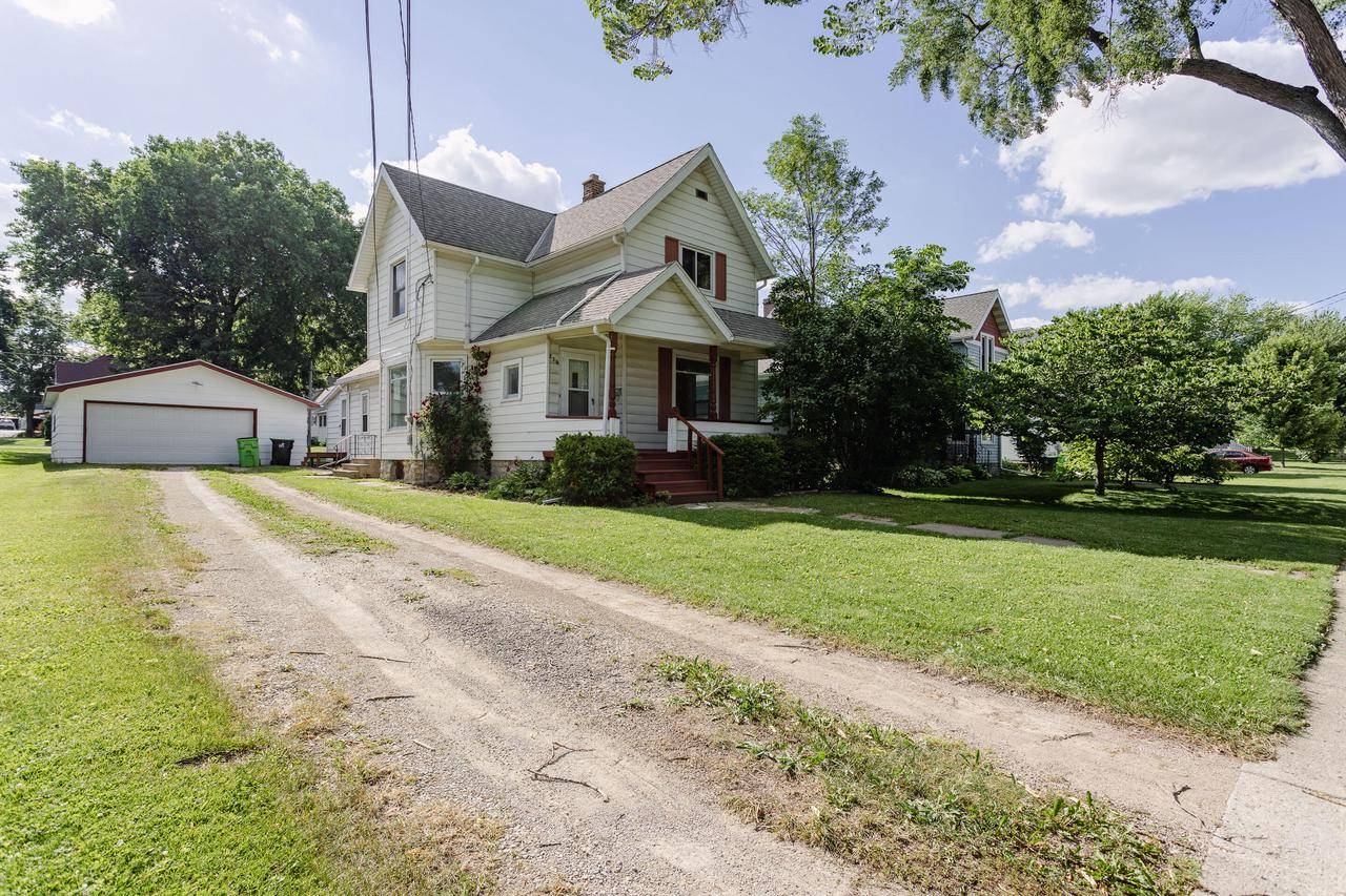 Beaver Dam, WI 53916,216 De Clark STREET