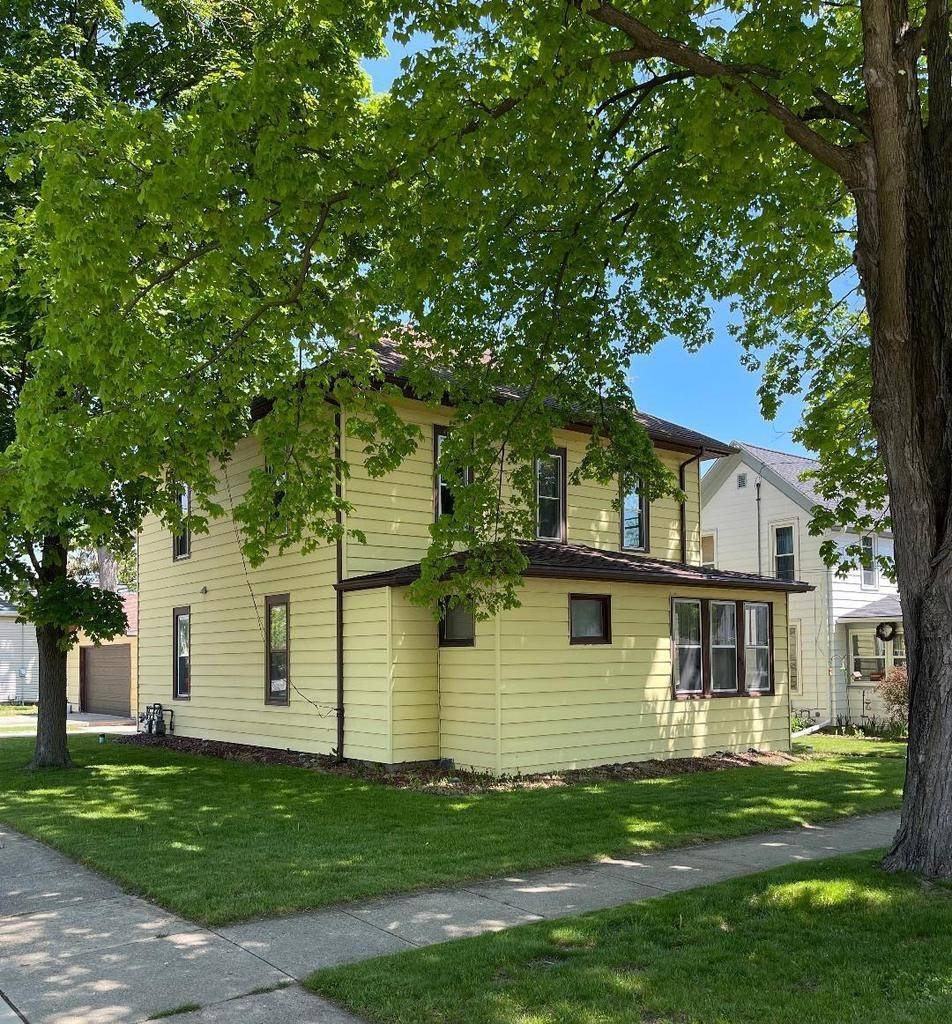 Fort Atkinson, WI 53538,514 Van Buren Street