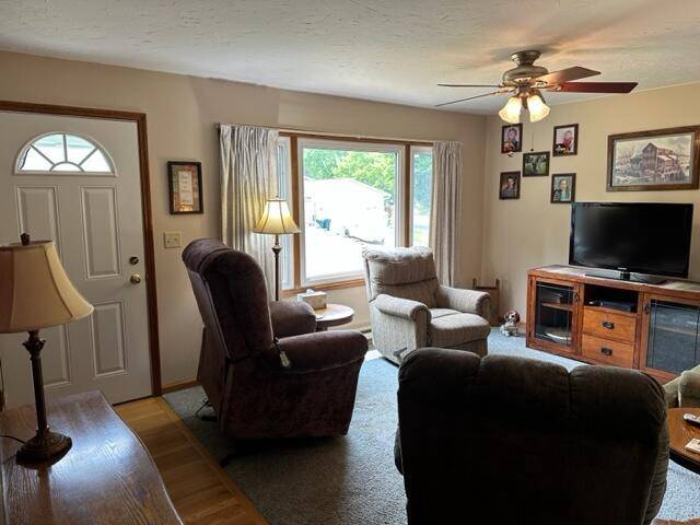 Fort Atkinson, WI 53538,424 Oak Ridge Court