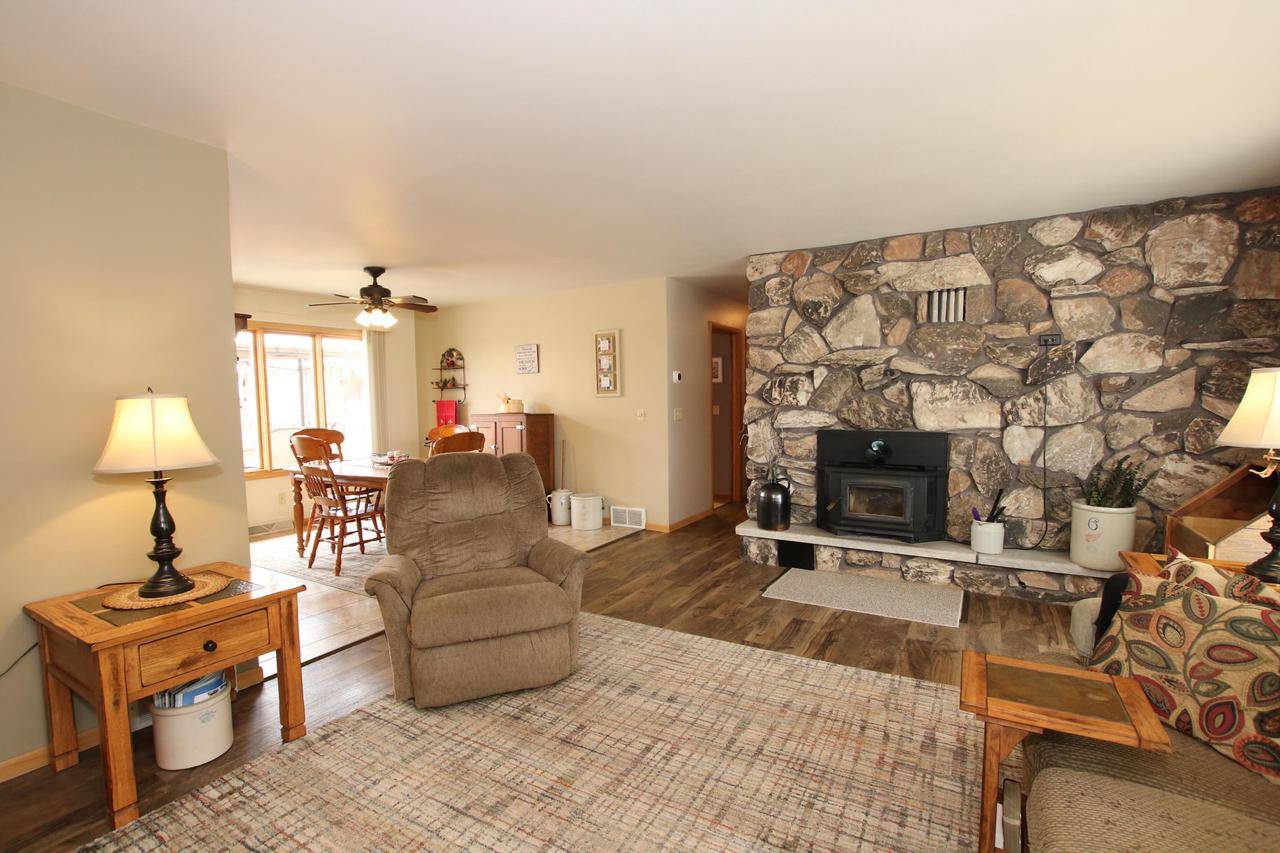 Oakfield, WI 53065,325 Oak Street