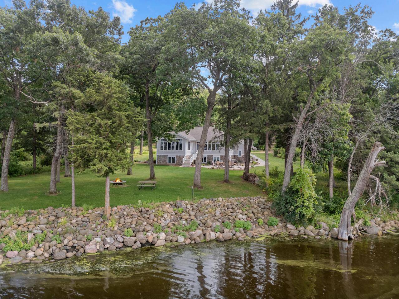 Markesan, WI 53946,W6160 Lakeview Drive