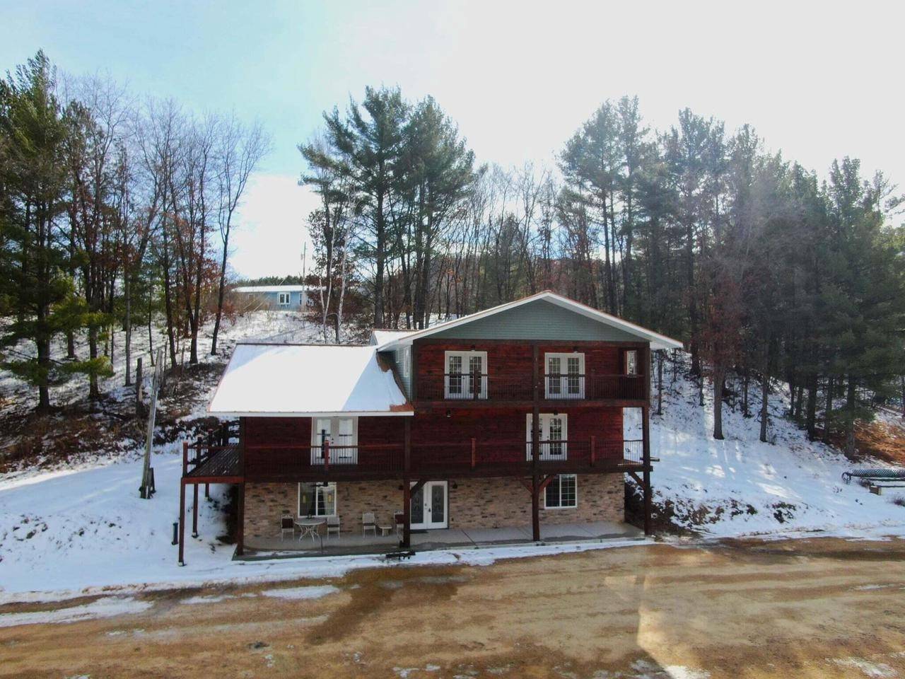 Cazenovia, WI 53924,26350 Drake Lane