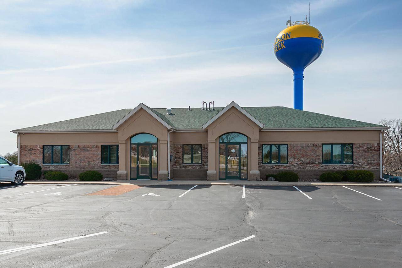 Johnson Creek, WI 53038,520 Hartwig Boulevard #A