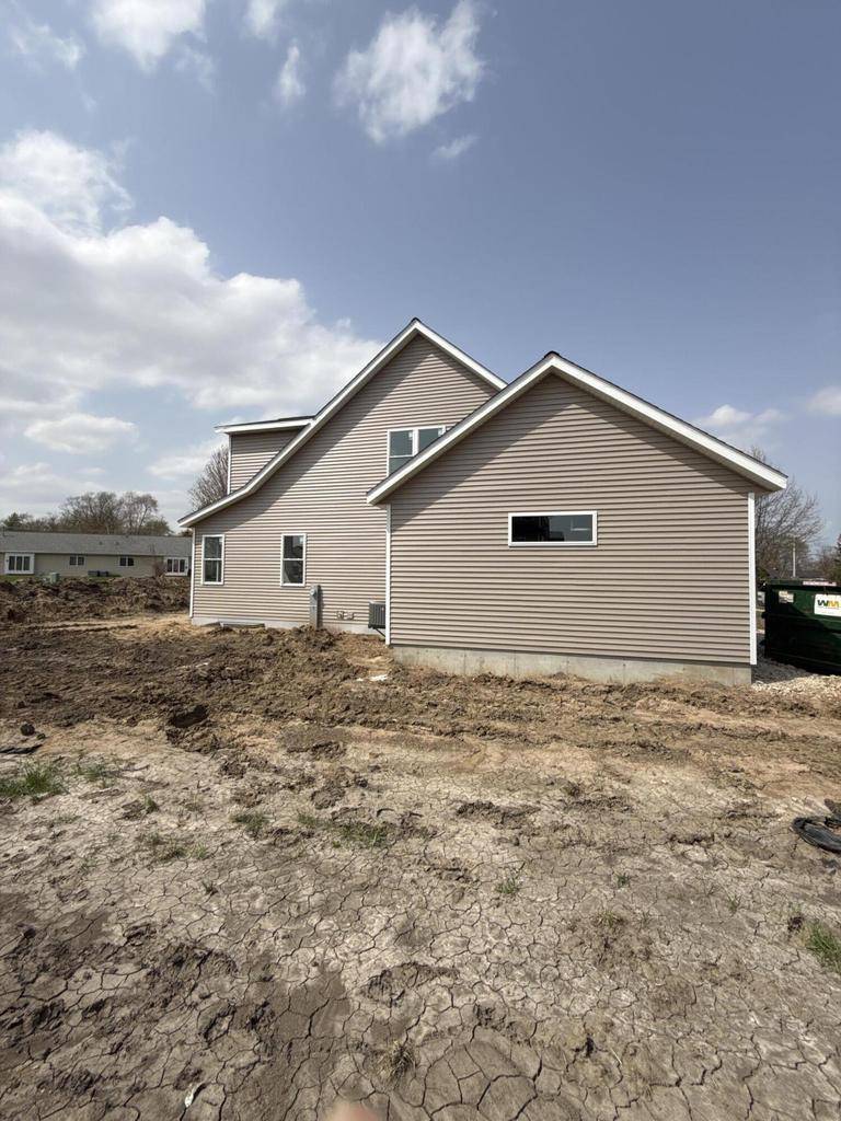 Cambridge, WI 53523,125 Scott Street