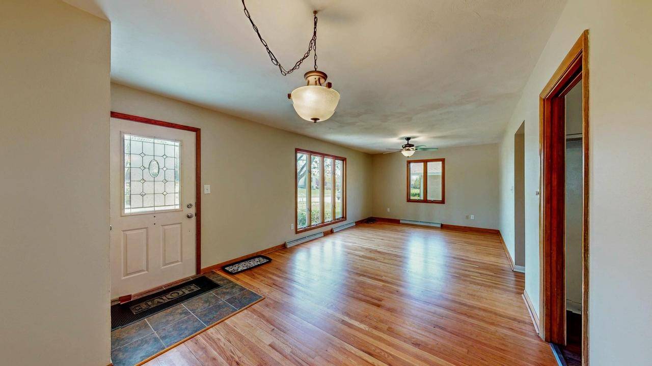 Jefferson, WI 53549,425 S Highland Avenue