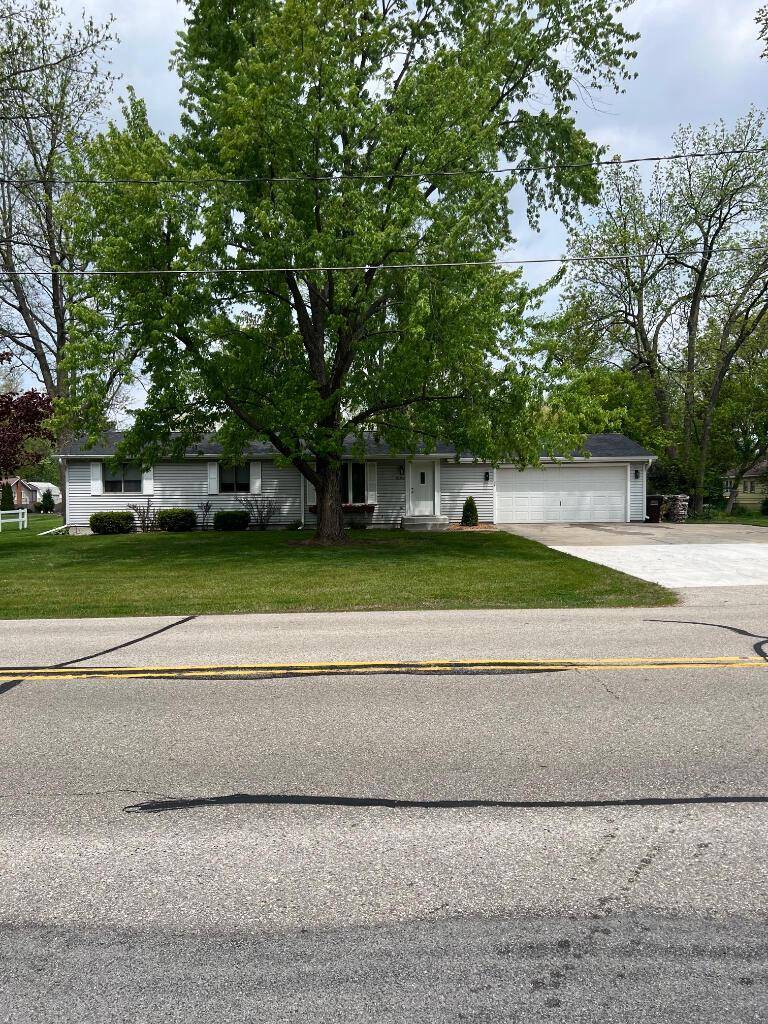 Genoa City, WI 53128,W1008 Pell Lake Drive
