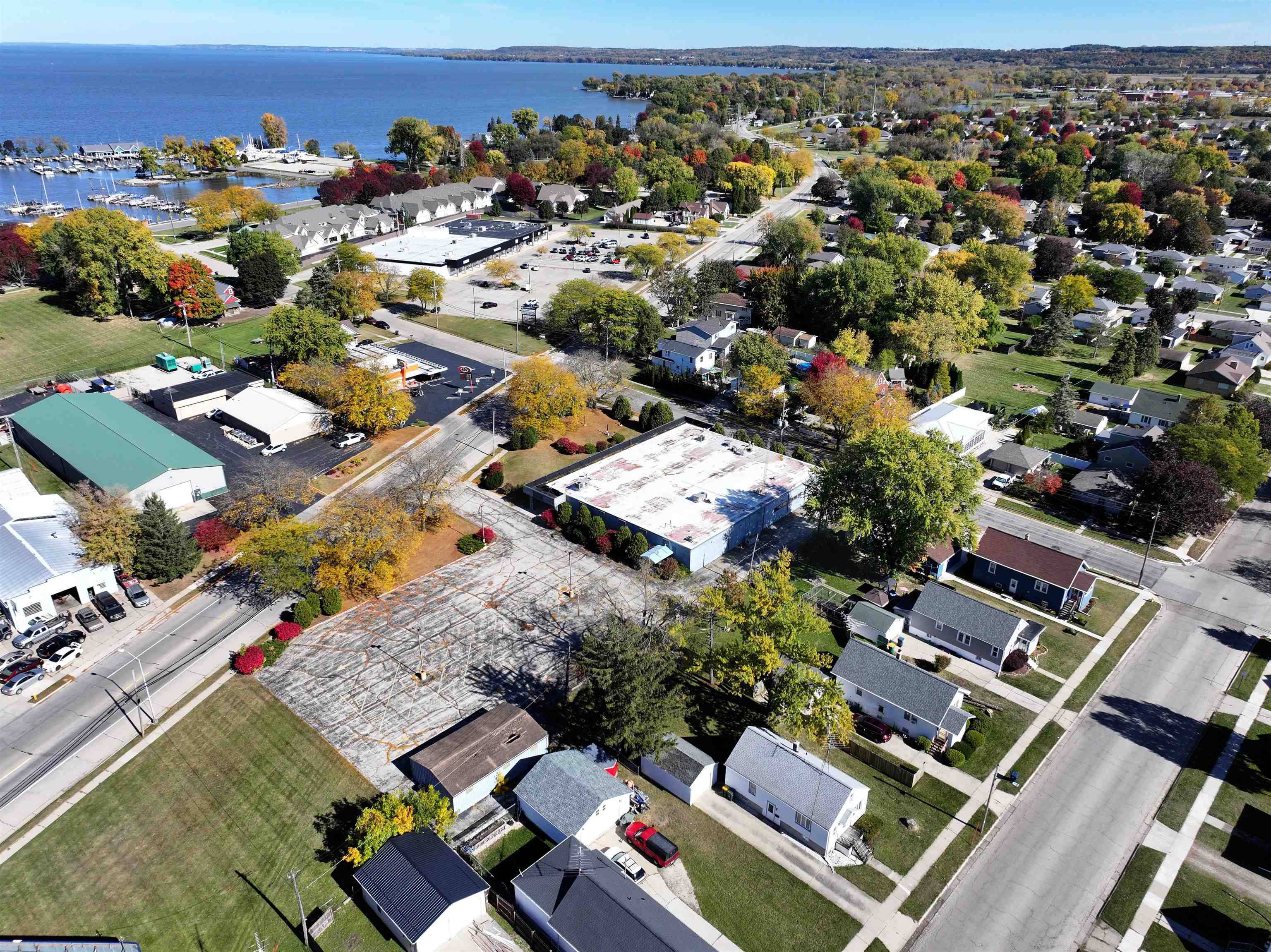 Fond Du Lac, WI 54935,254 WINNEBAGO Drive