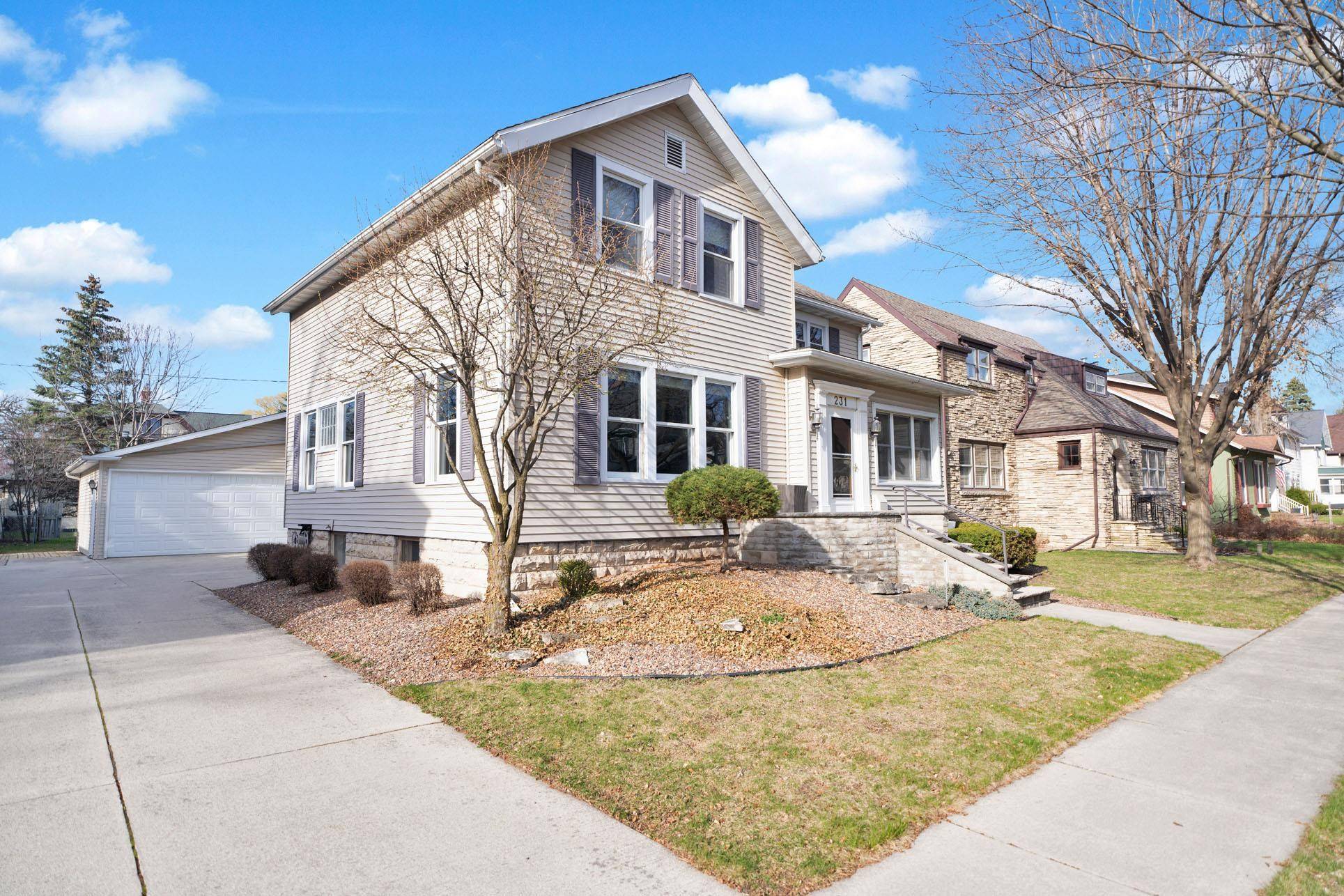 Fond Du Lac, WI 54935,231 SHEBOYGAN Street