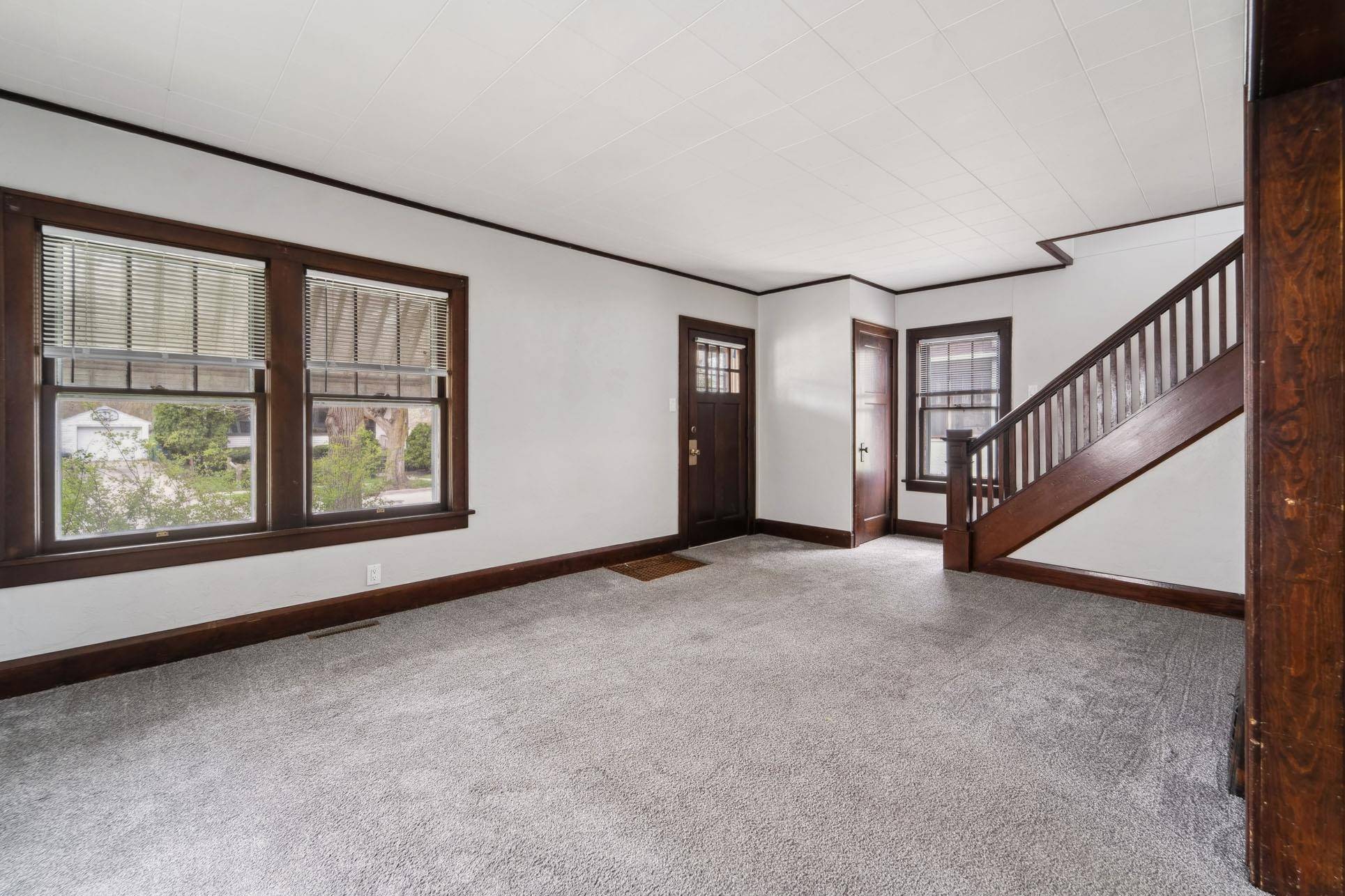 Fond Du Lac, WI 54935,245 N PARK Avenue