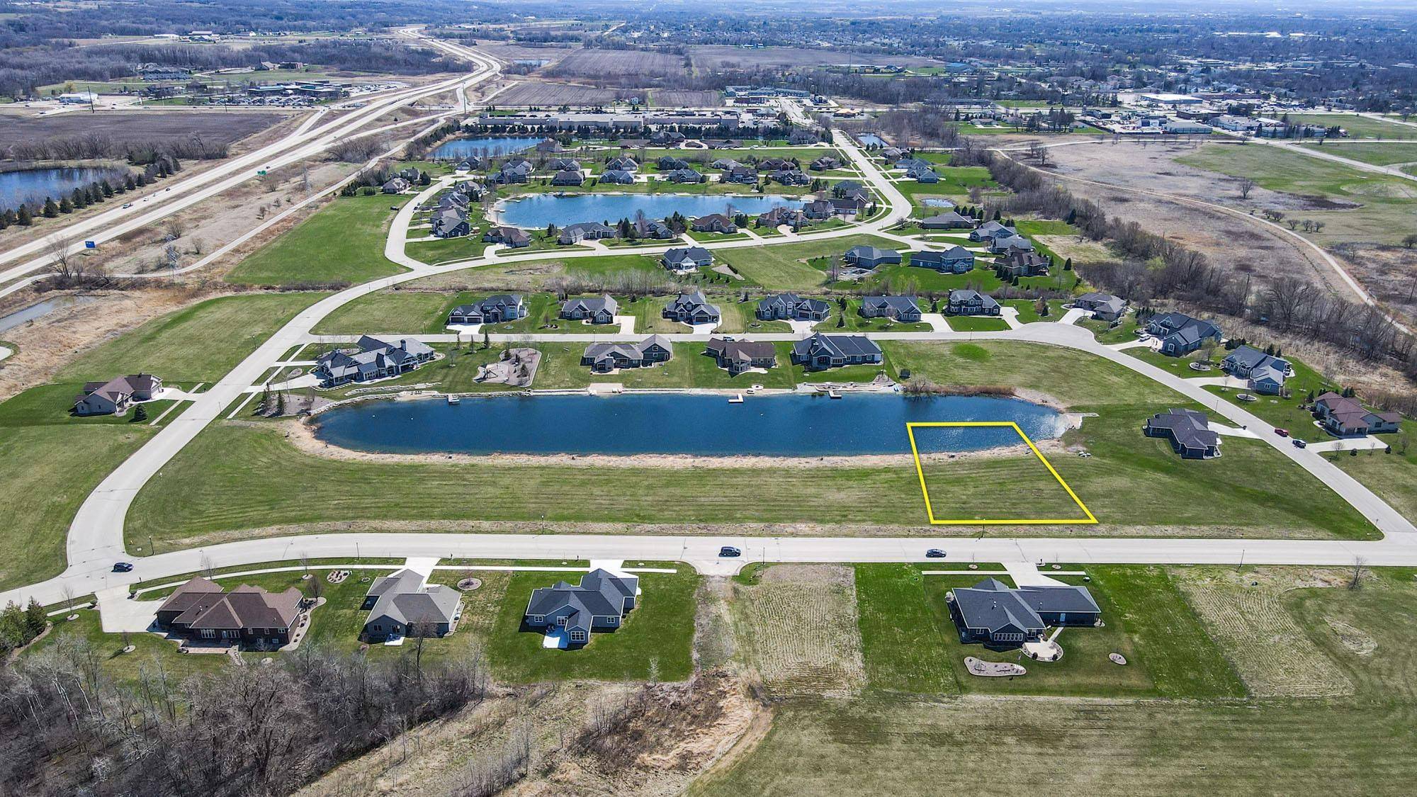Fond Du Lac, WI 54935,1076 DUCHARME Parkway