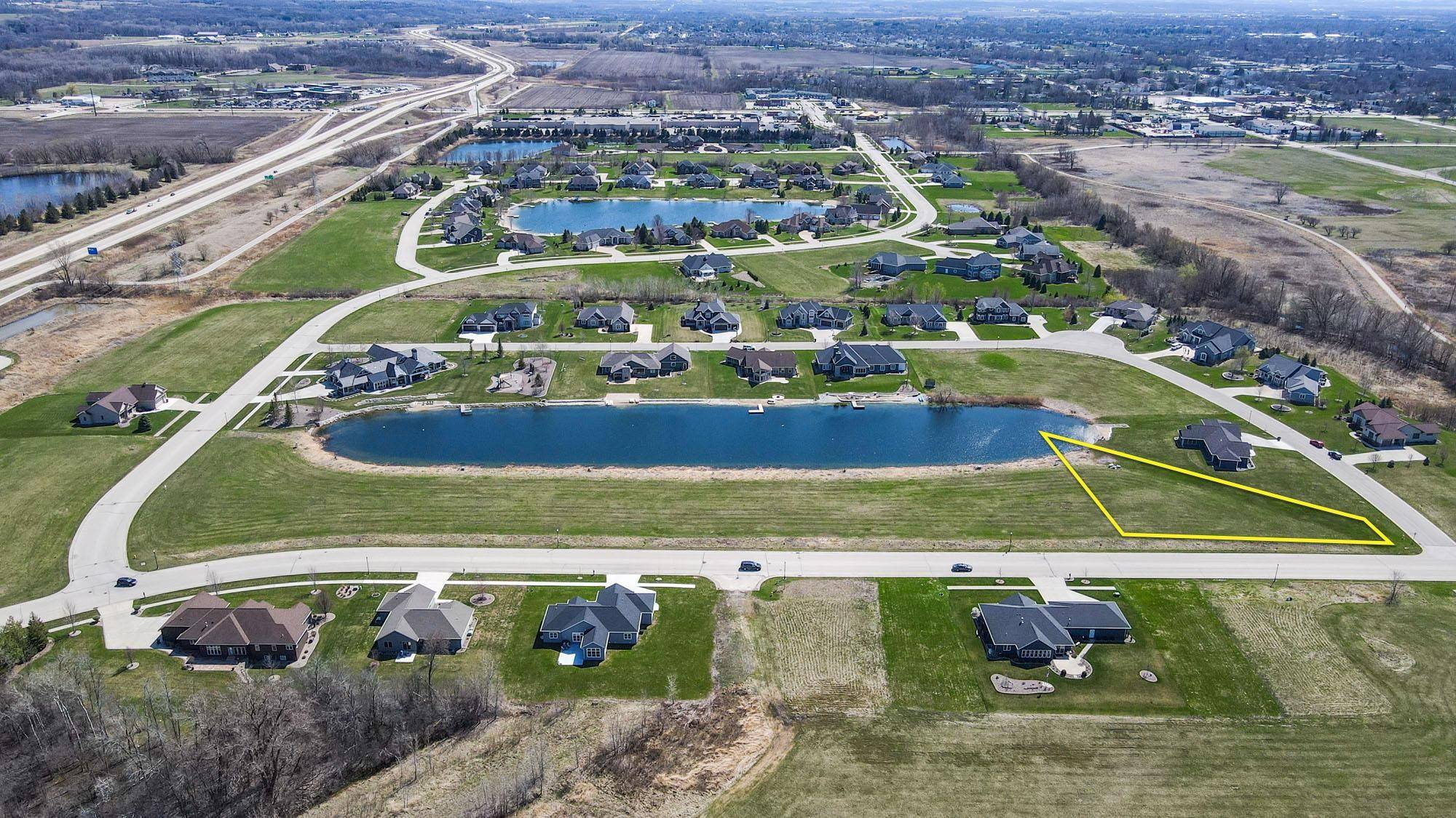 Fond Du Lac, WI 54935,1060 DUCHARME Parkway
