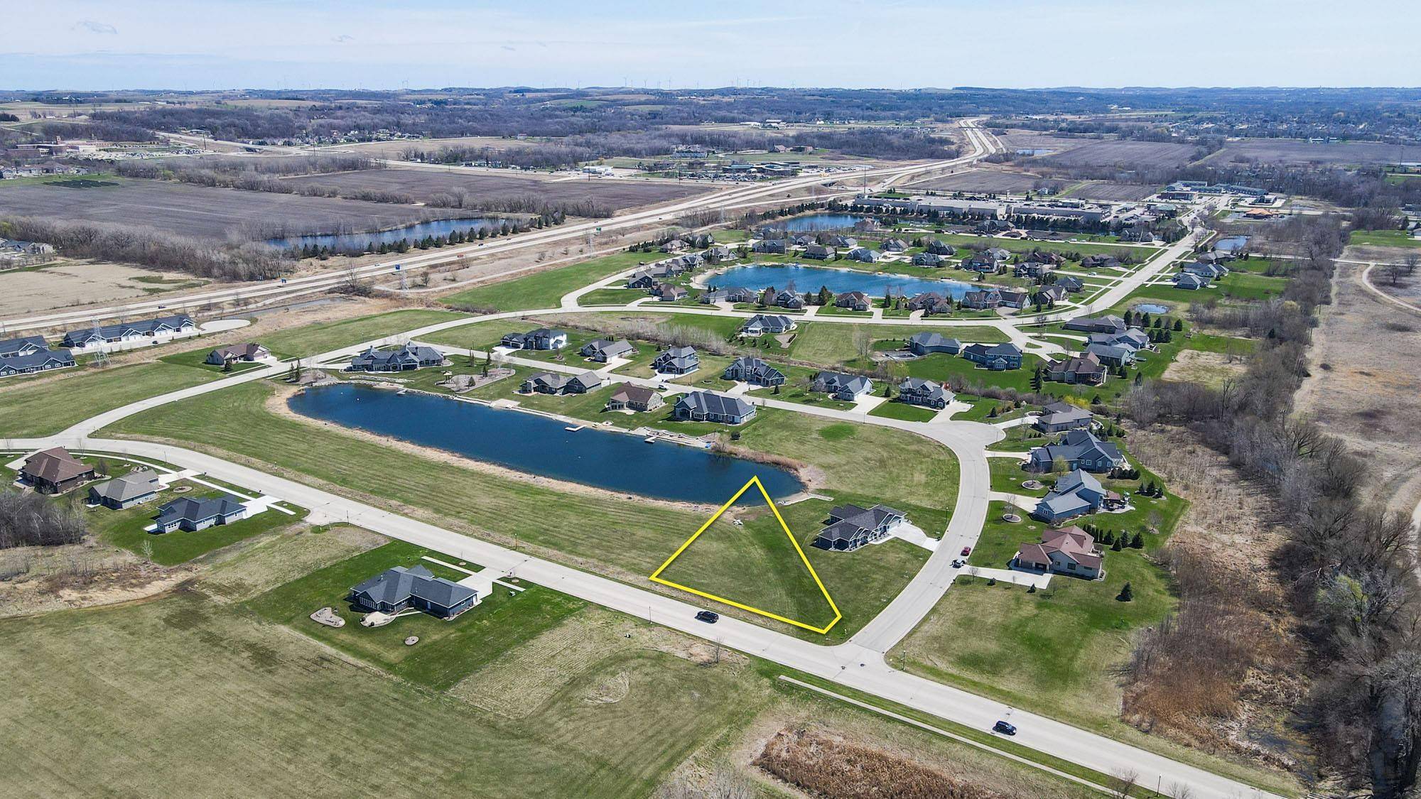 Fond Du Lac, WI 54935,1060 DUCHARME Parkway