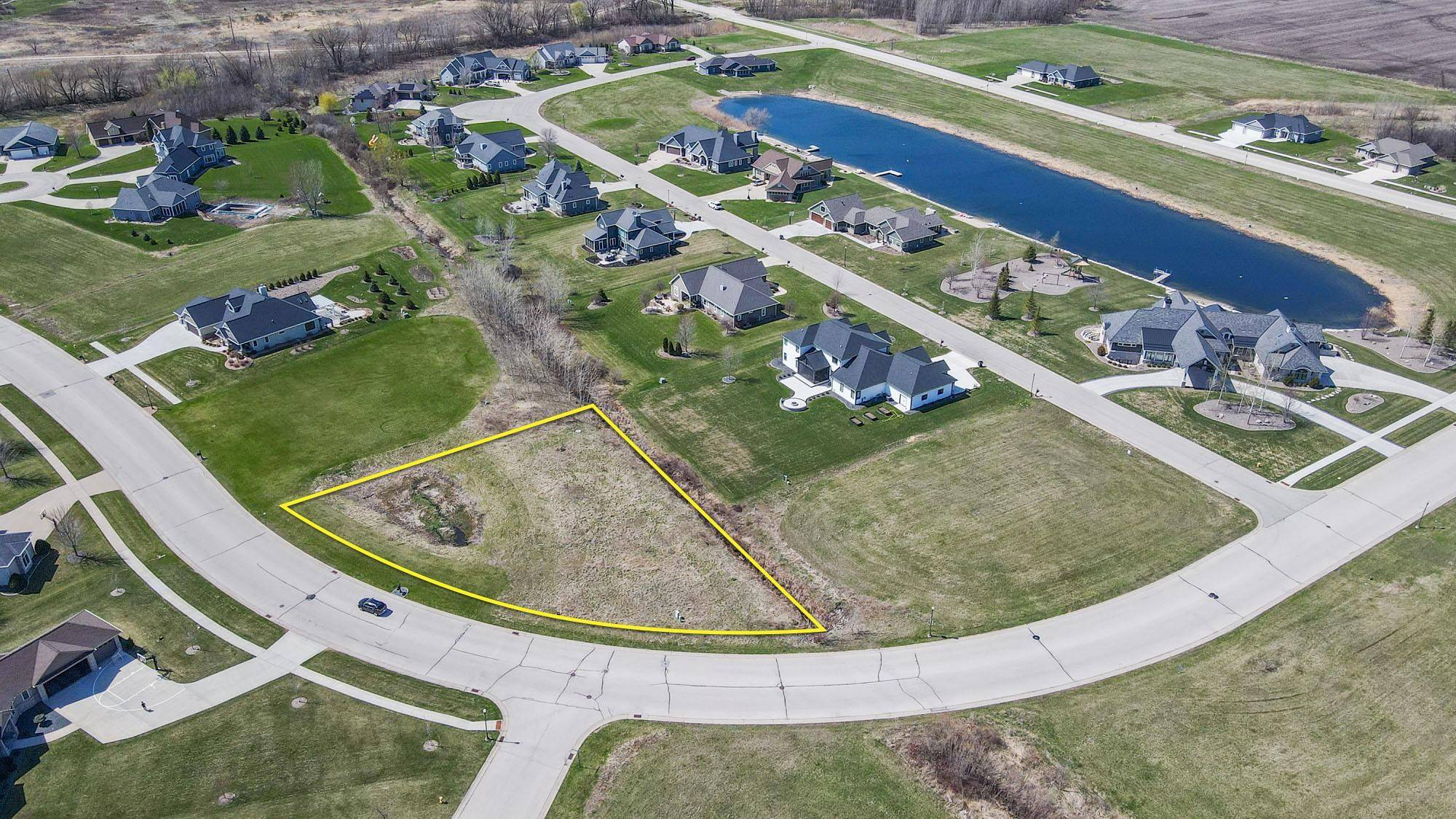 Fond Du Lac, WI 54935,460 N COUNTRY Lane