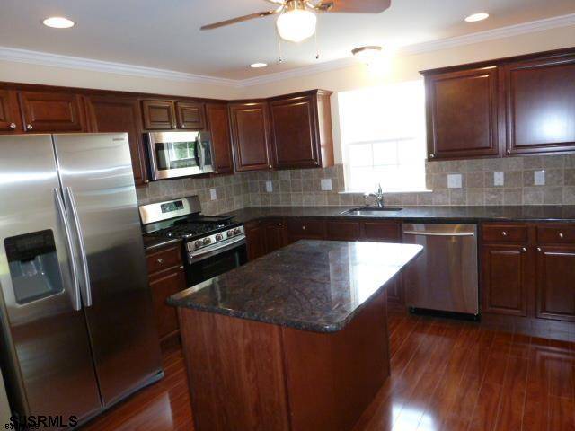 Egg Harbor Township, NJ 08234,6202 MAIN AVENUE