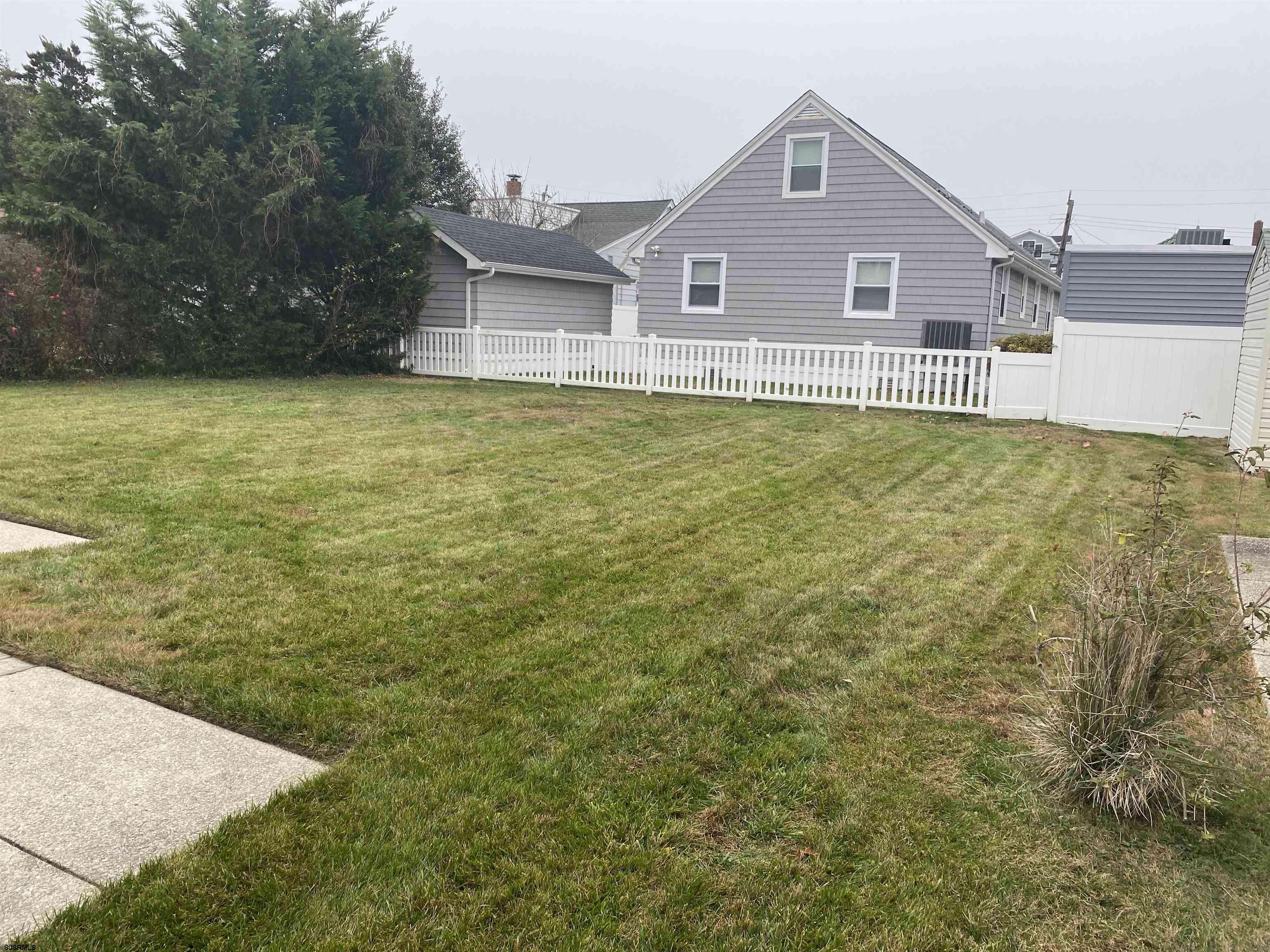 Margate, NJ 08403-1853,22 N Frontenac Ave