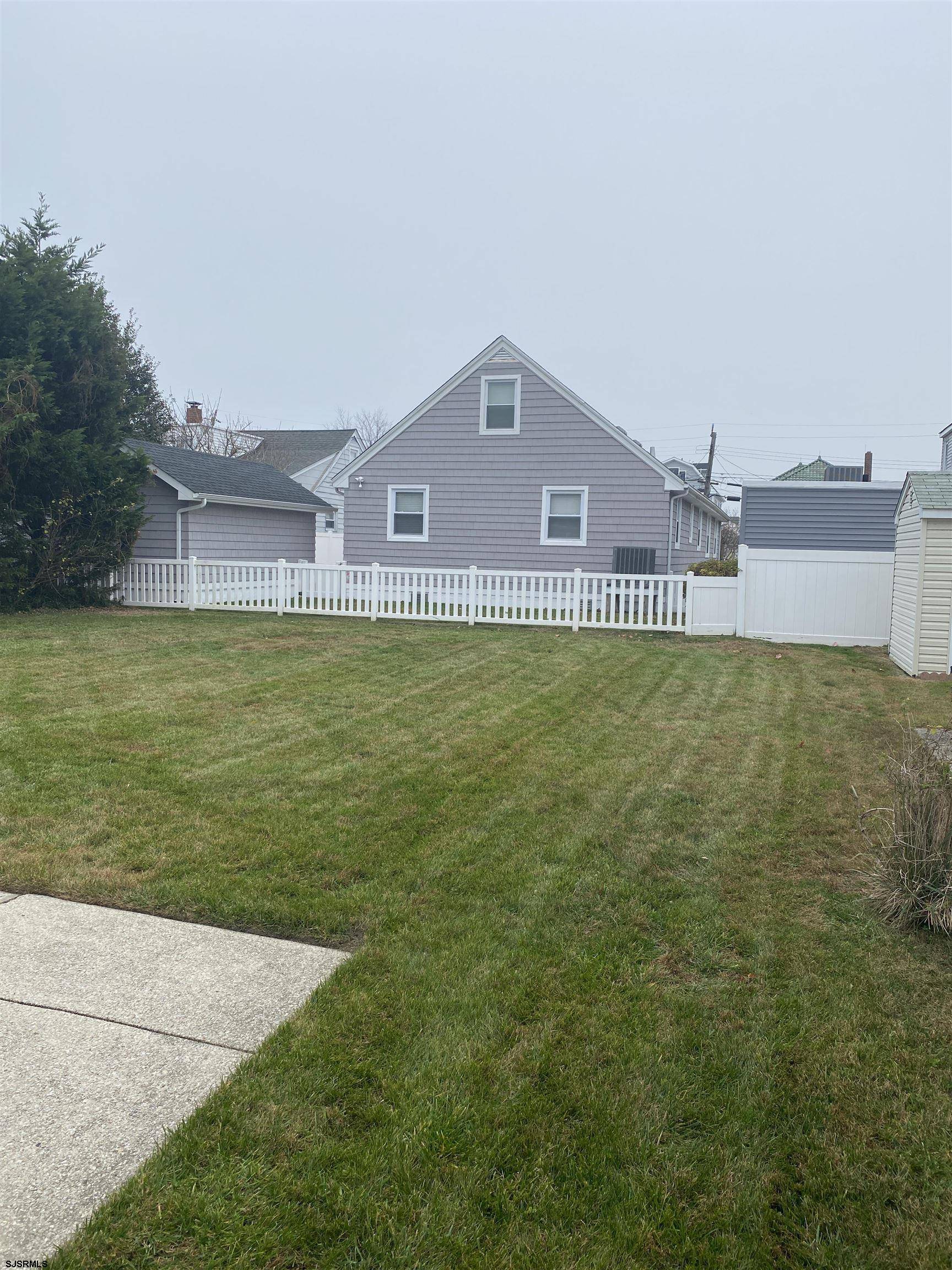 Margate, NJ 08403-1853,22 N Frontenac Ave