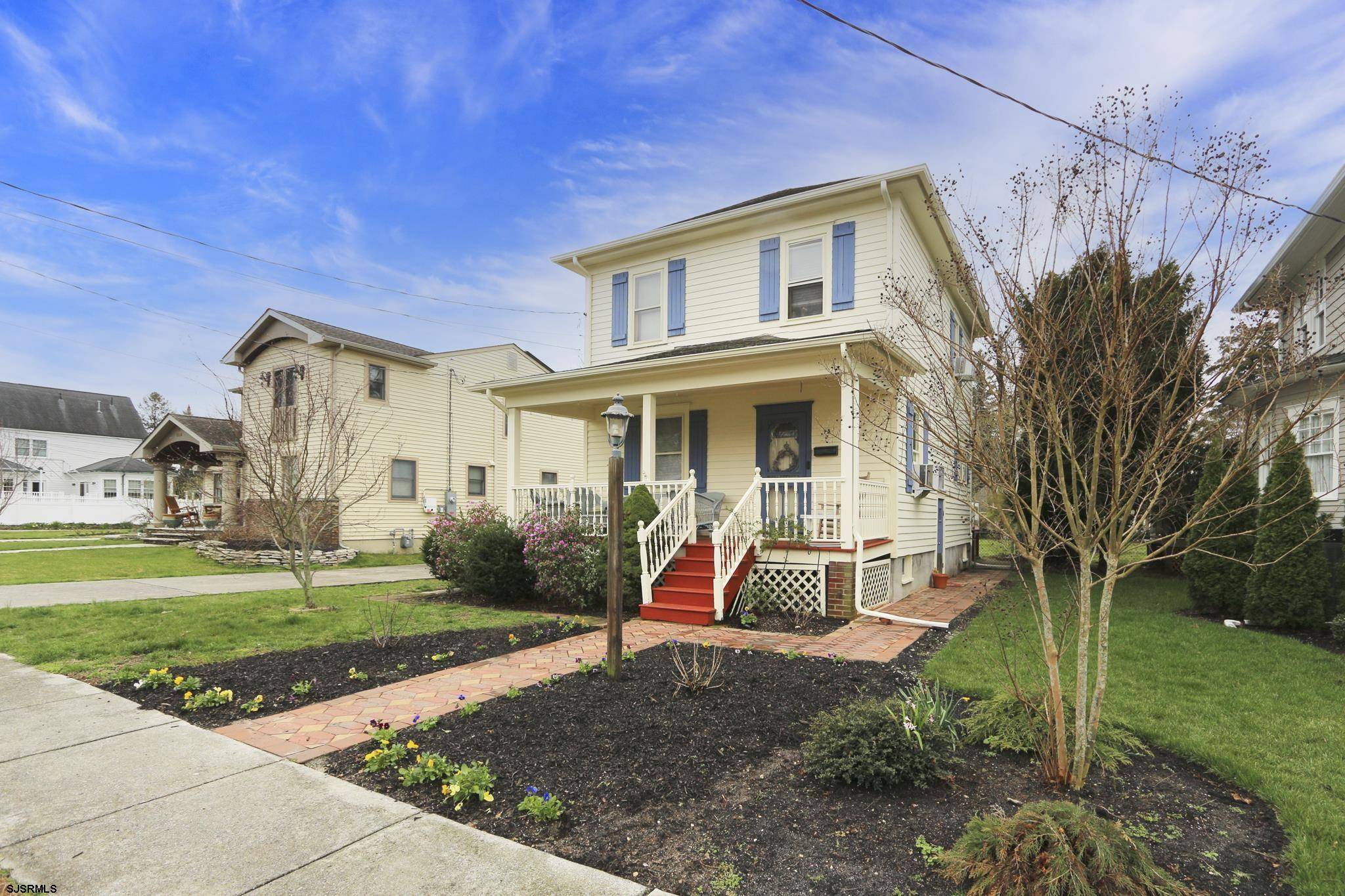 Linwood, NJ 08221-0000,15 Elm Street