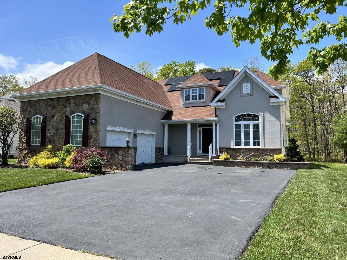 Egg Harbor Township, NJ 08234,15 White Oak Dr