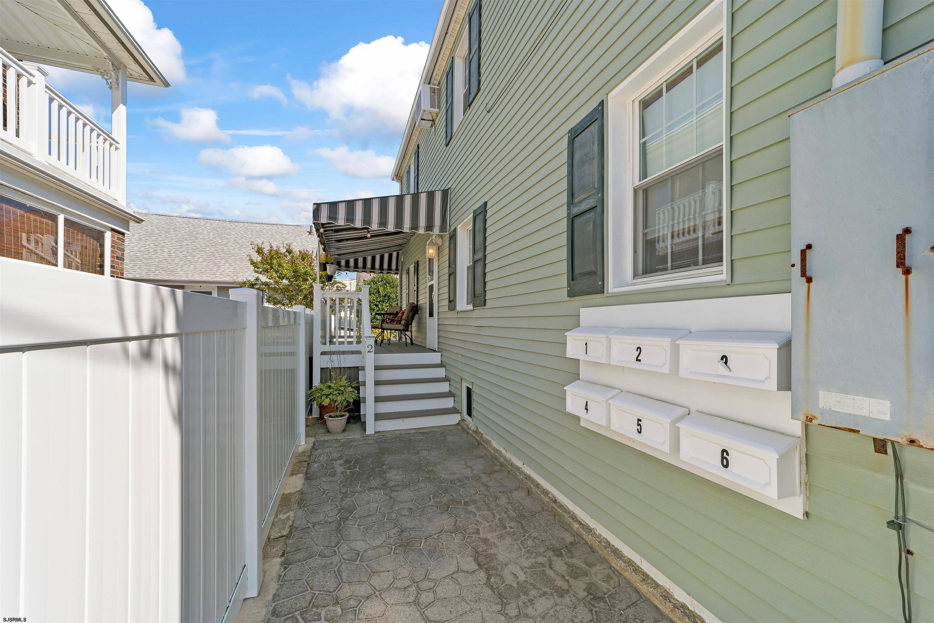 North Wildwood, NJ 08260,421 E 20th Ave #2