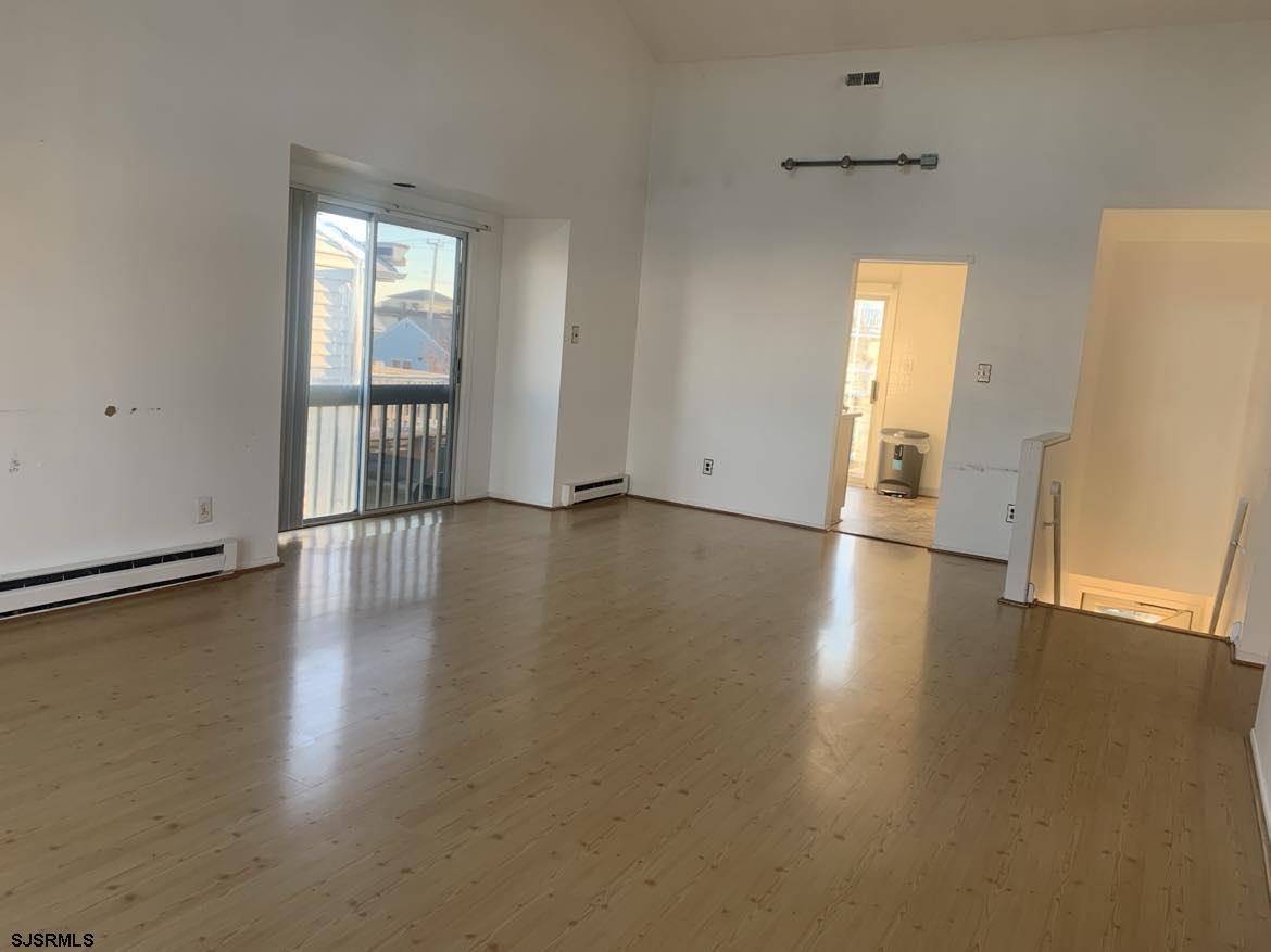 Brigantine, NJ 08203,269 39 Street