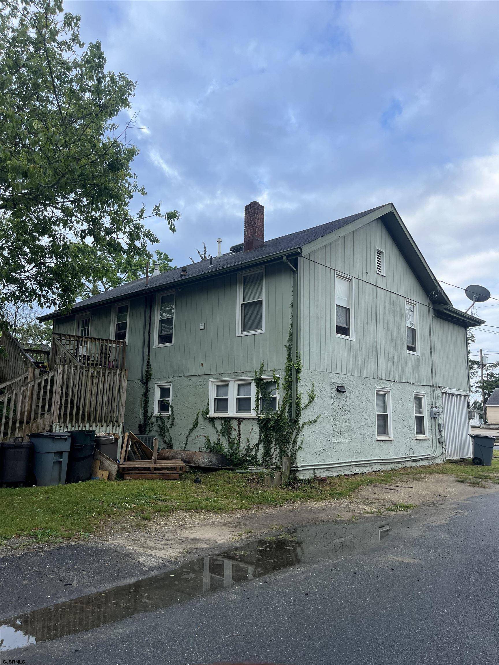 Somers Point, NJ 08244-2337,9 W Connecticut Ave