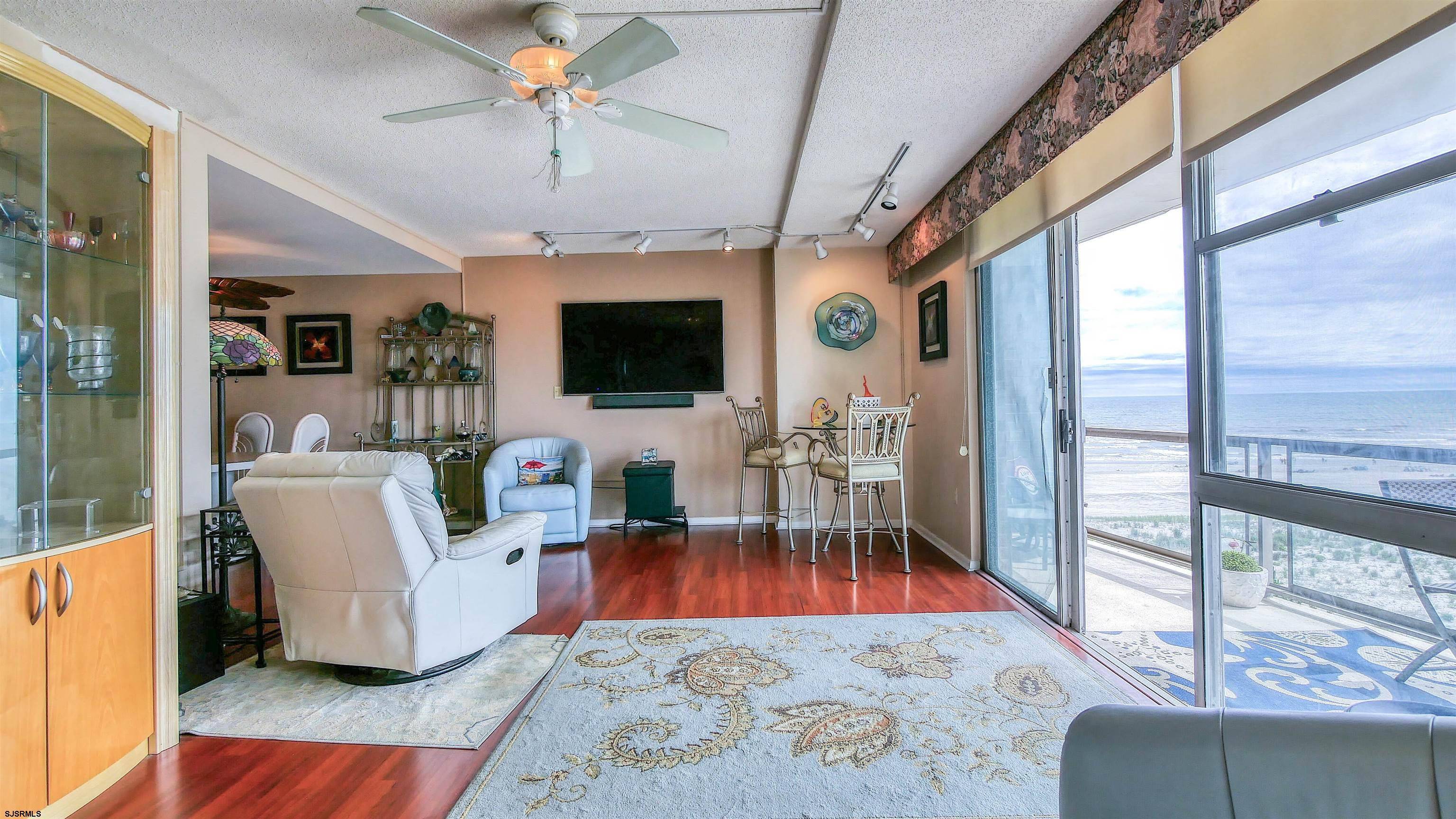 Ventnor, NJ 08406,4800 Boardwalk #603