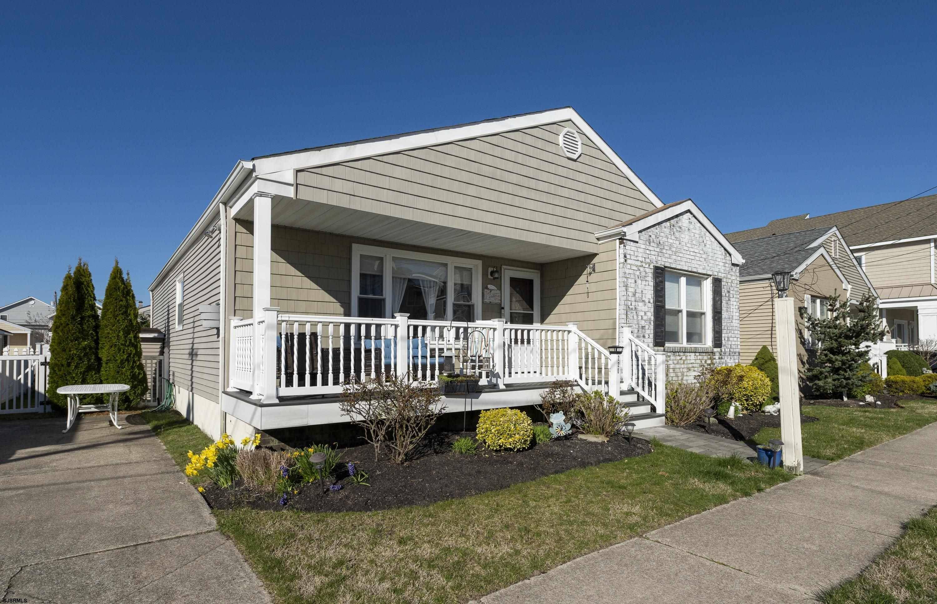 Longport, NJ 08403,220 N 35th Ave