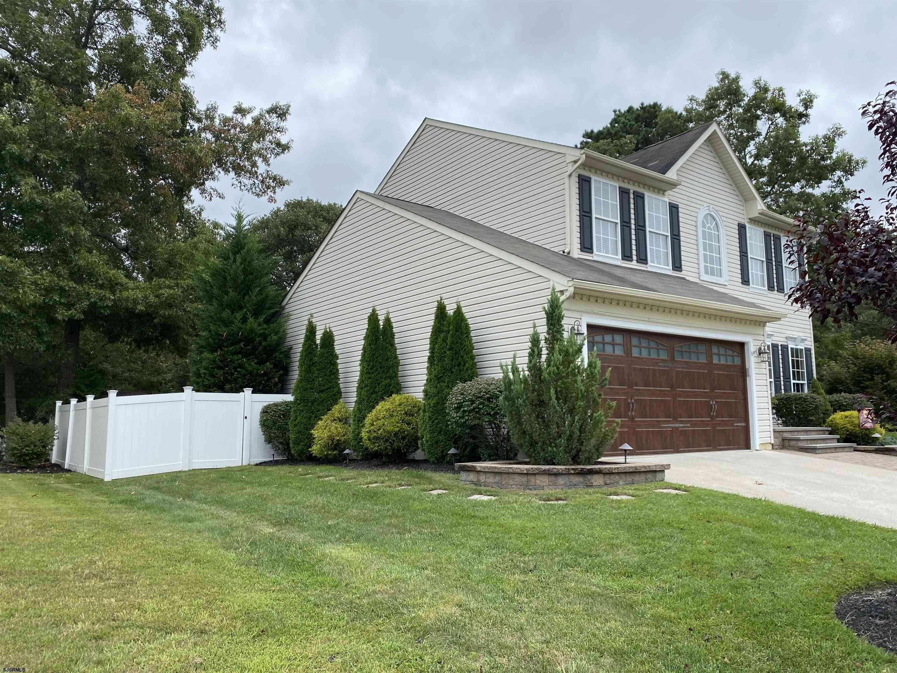 Egg Harbor Township, NJ 08234,333 Blossom Cir