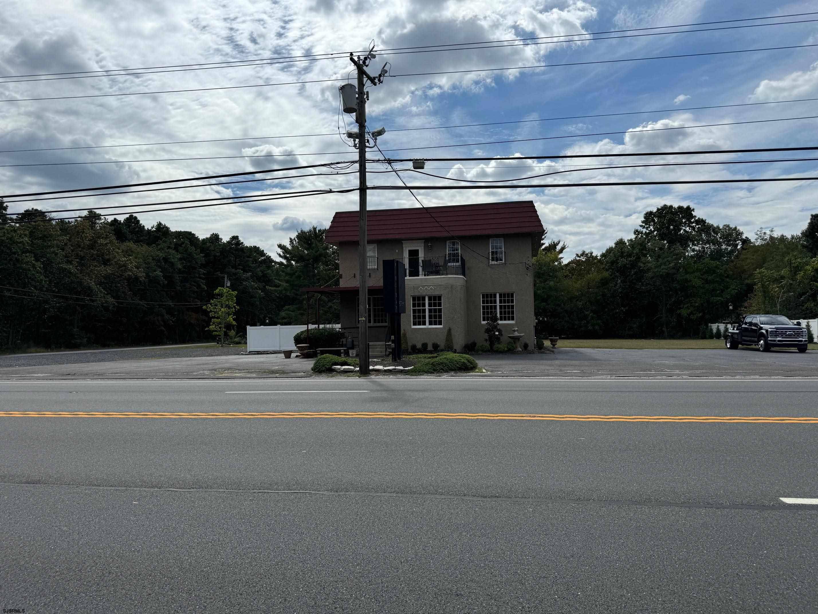 Pomona, NJ 08215-0000,500 W White Horse Pike