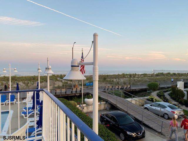 Ventnor, NJ 08406,111 S Dudley Ave #214