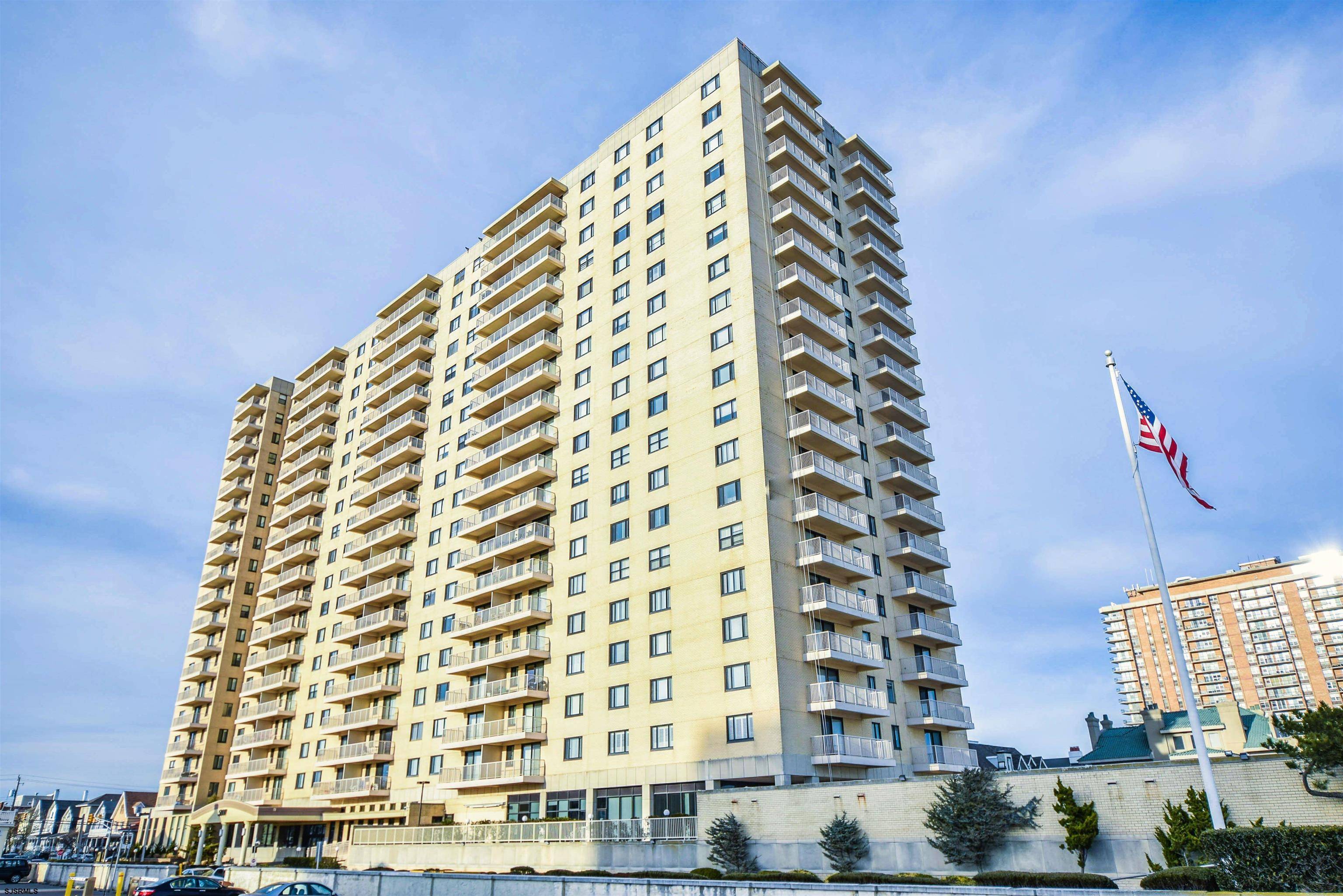 Ventnor, NJ 08406,5000 Boardwalk #1013