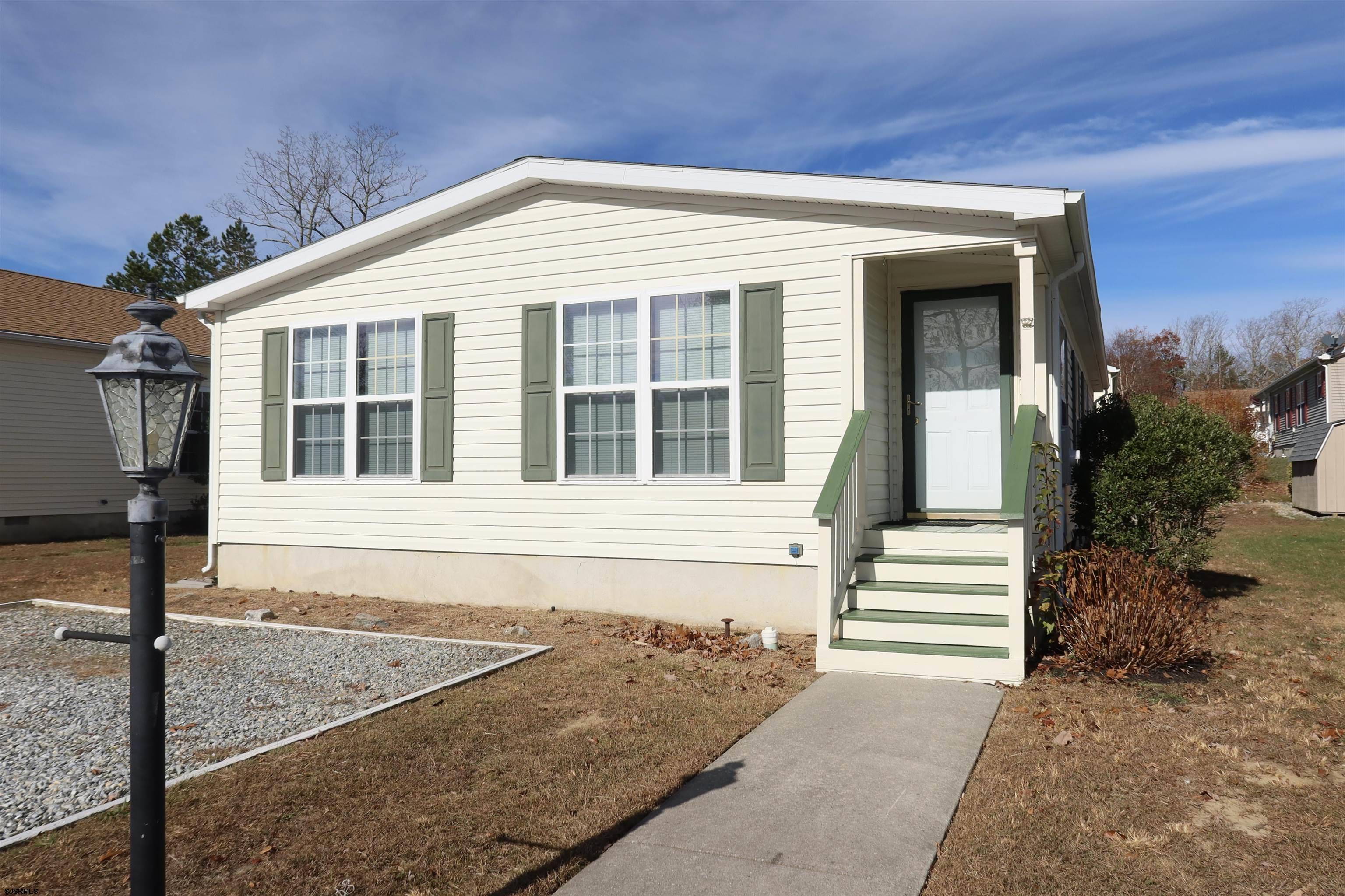 Mays Landing, NJ 08330,4 Dogwood Ln