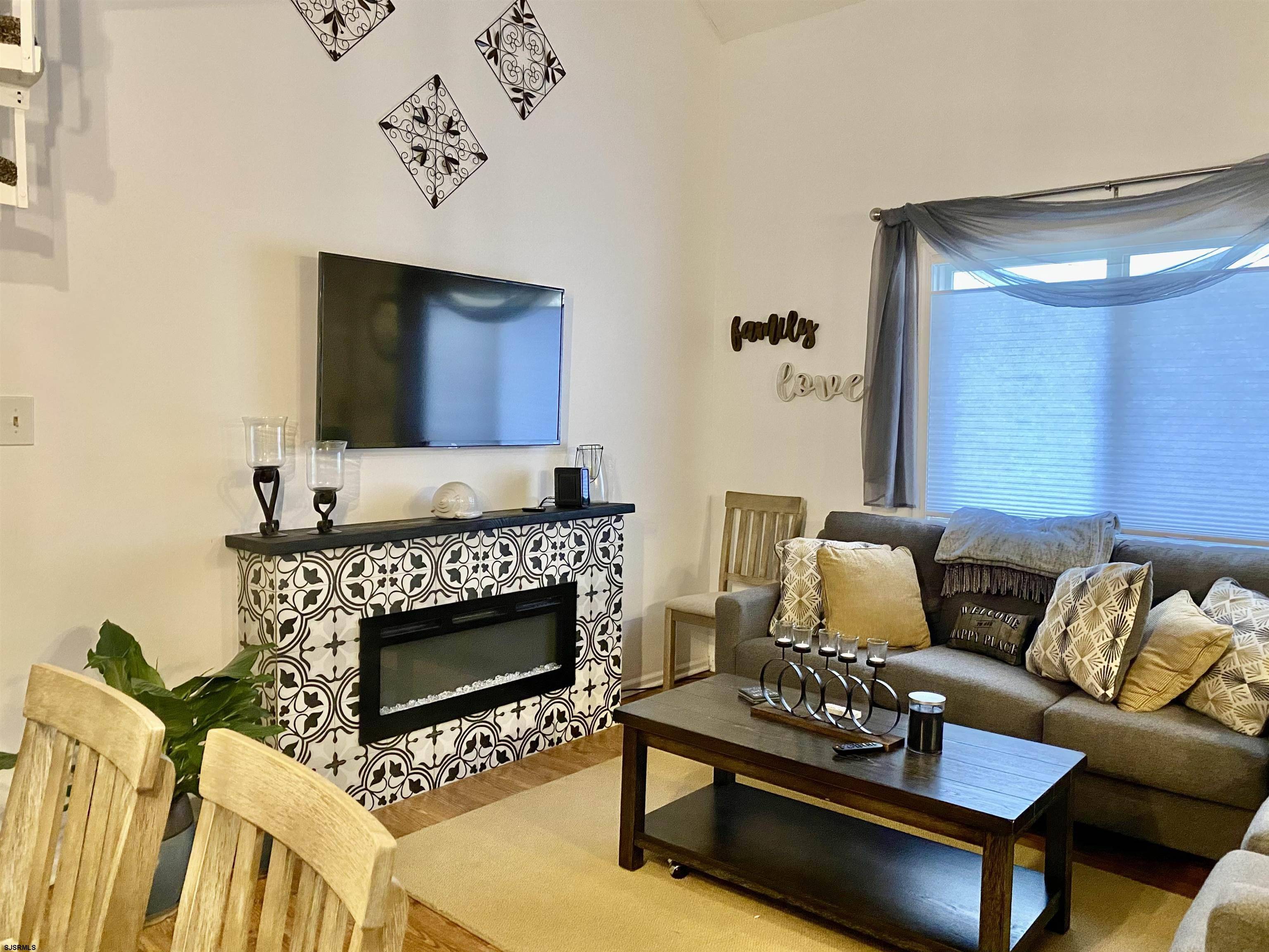 Brigantine, NJ 08203,323 44th St. S #21