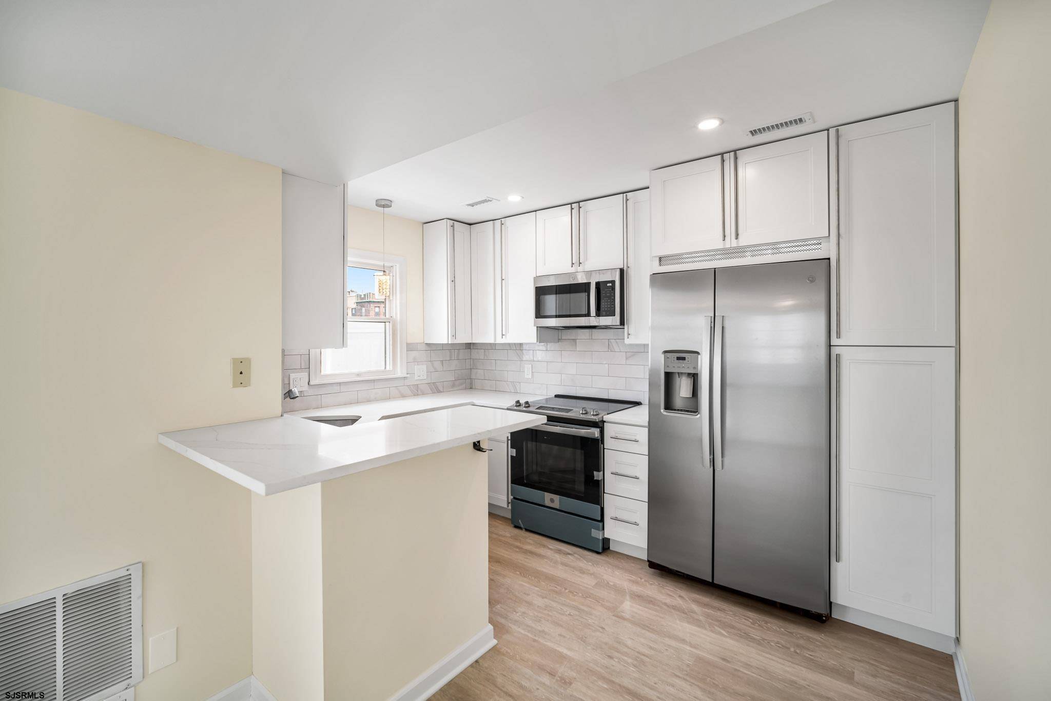 Ventnor, NJ 08406,6315 Villa Ct