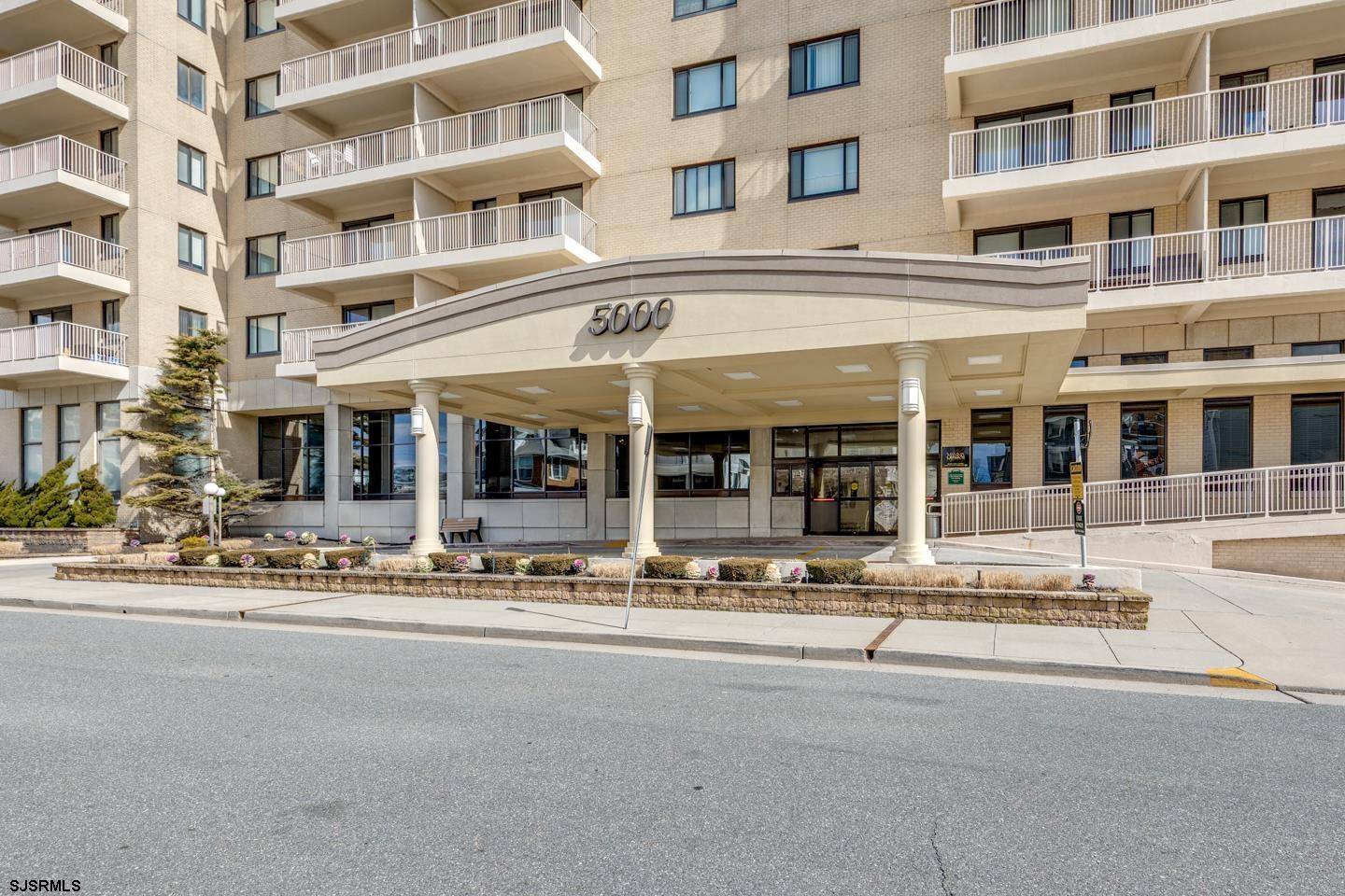 Ventnor, NJ 08406,5000 Boardwalk #610