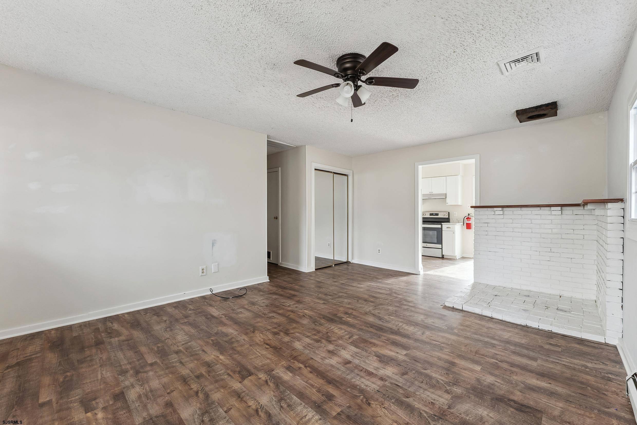 Somers Point, NJ 08244,3 Edgewood Dr