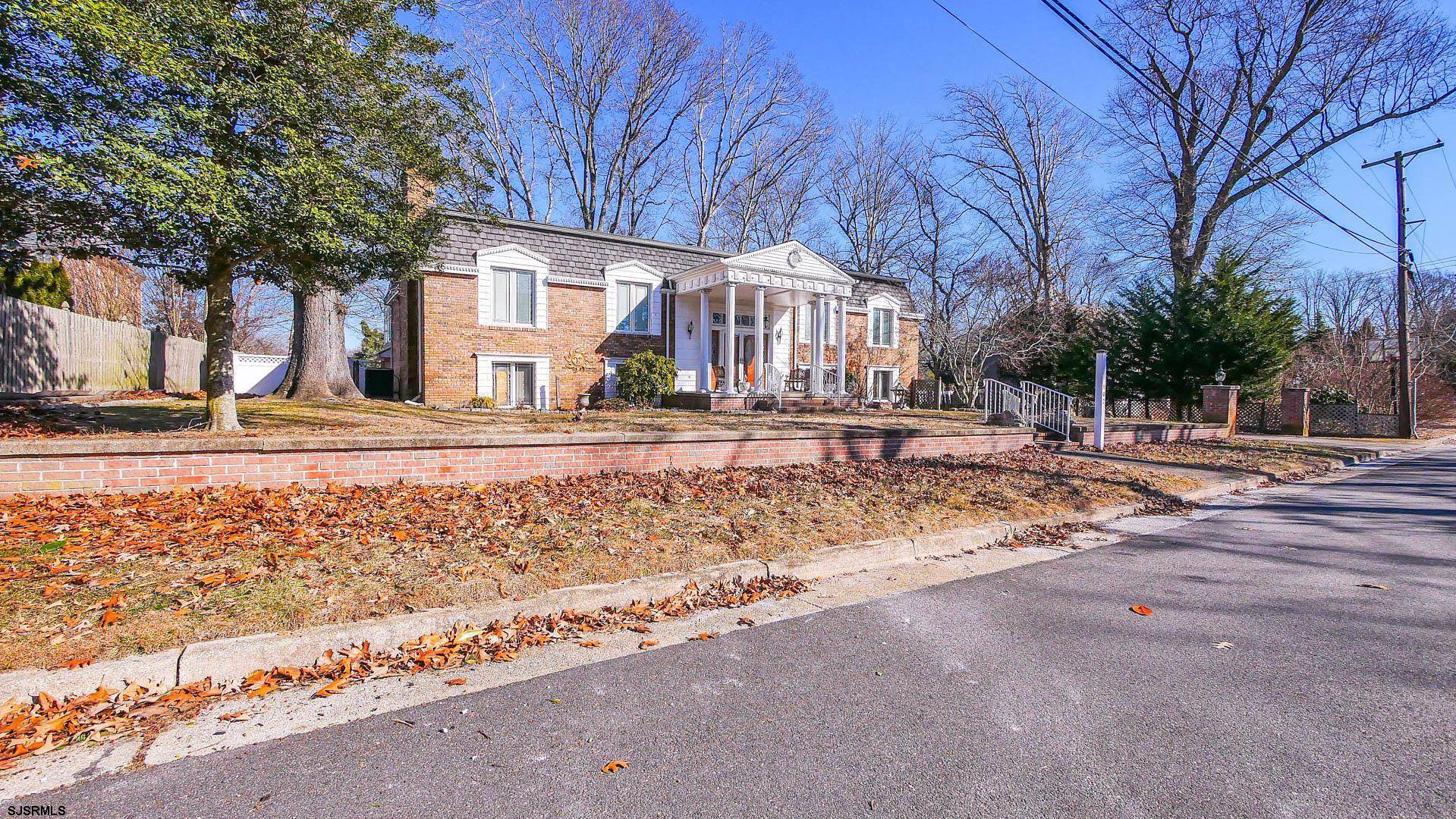 Linwood, NJ 08221,102 Morris Avenue