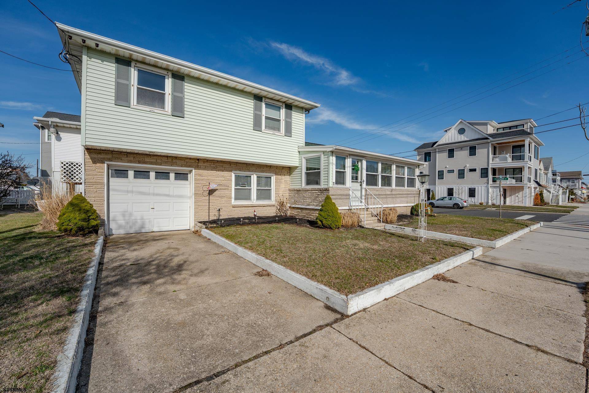 Ocean City, NJ 08226,11 E 7th #1