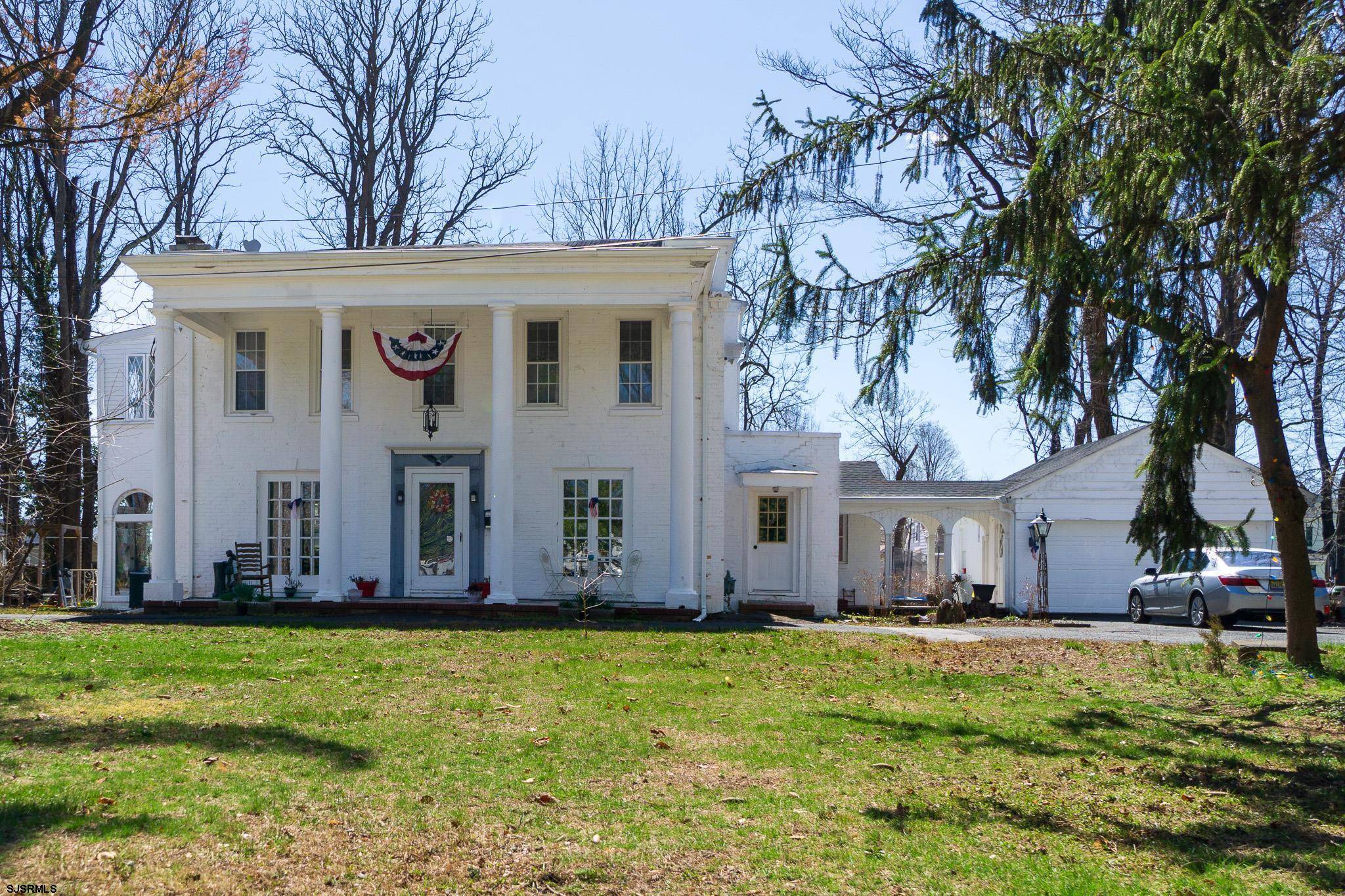Vineland, NJ 08360,1071 E Park Ave