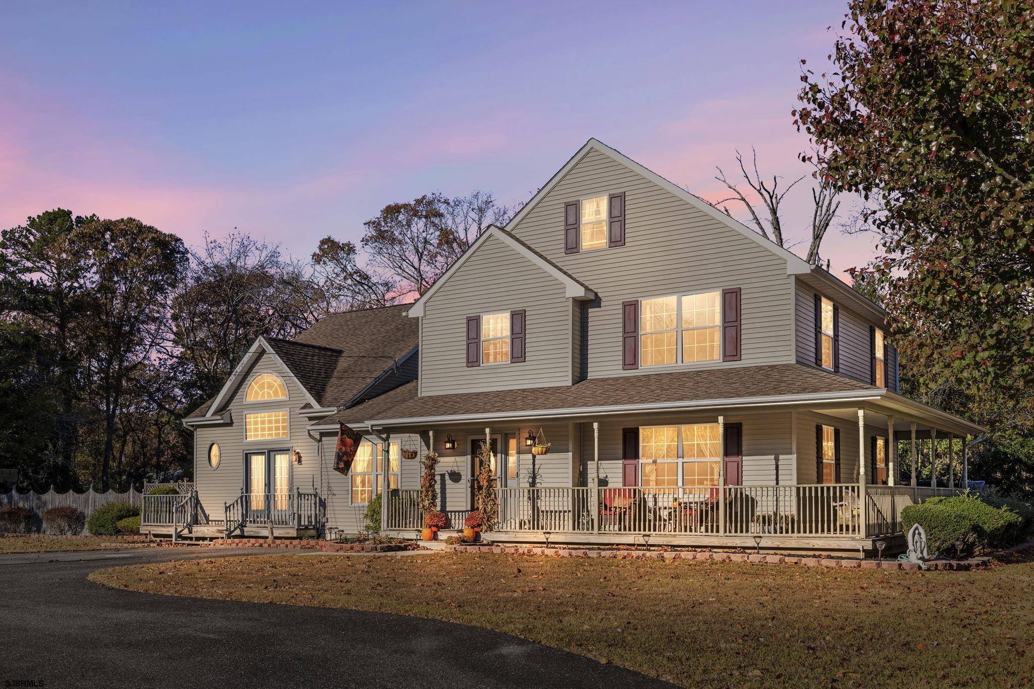 Galloway Township, NJ 08205,635 E Biscayne Ave