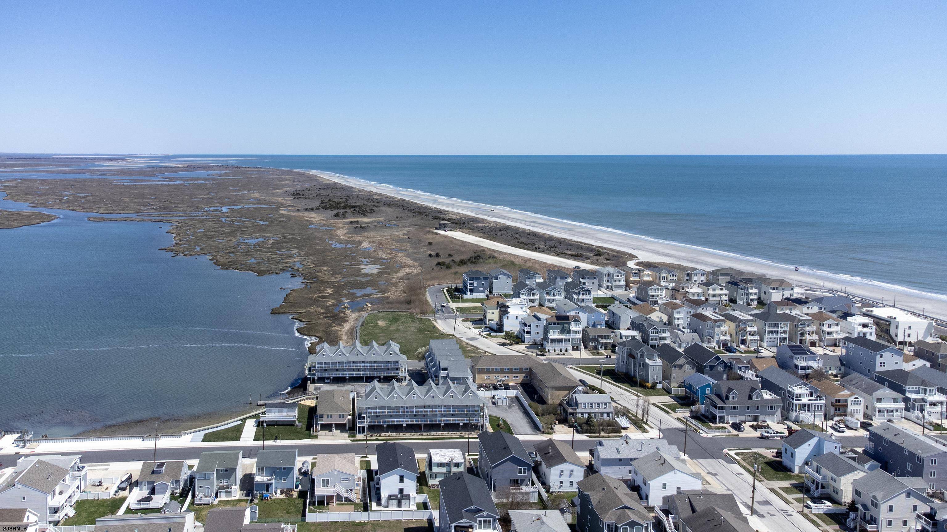 Brigantine, NJ 08203,108 N 12th #B