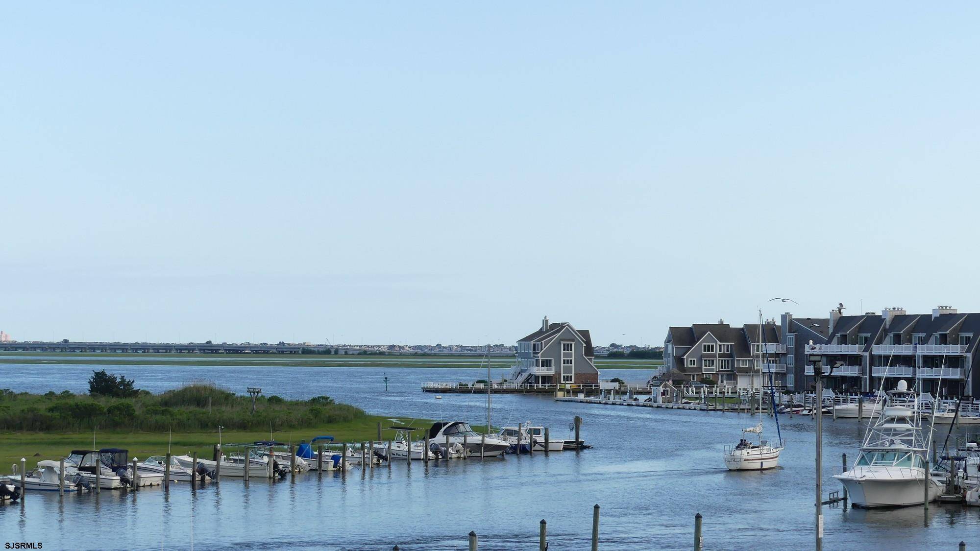 Somers Point, NJ 08244-2532,557 Launch Ave