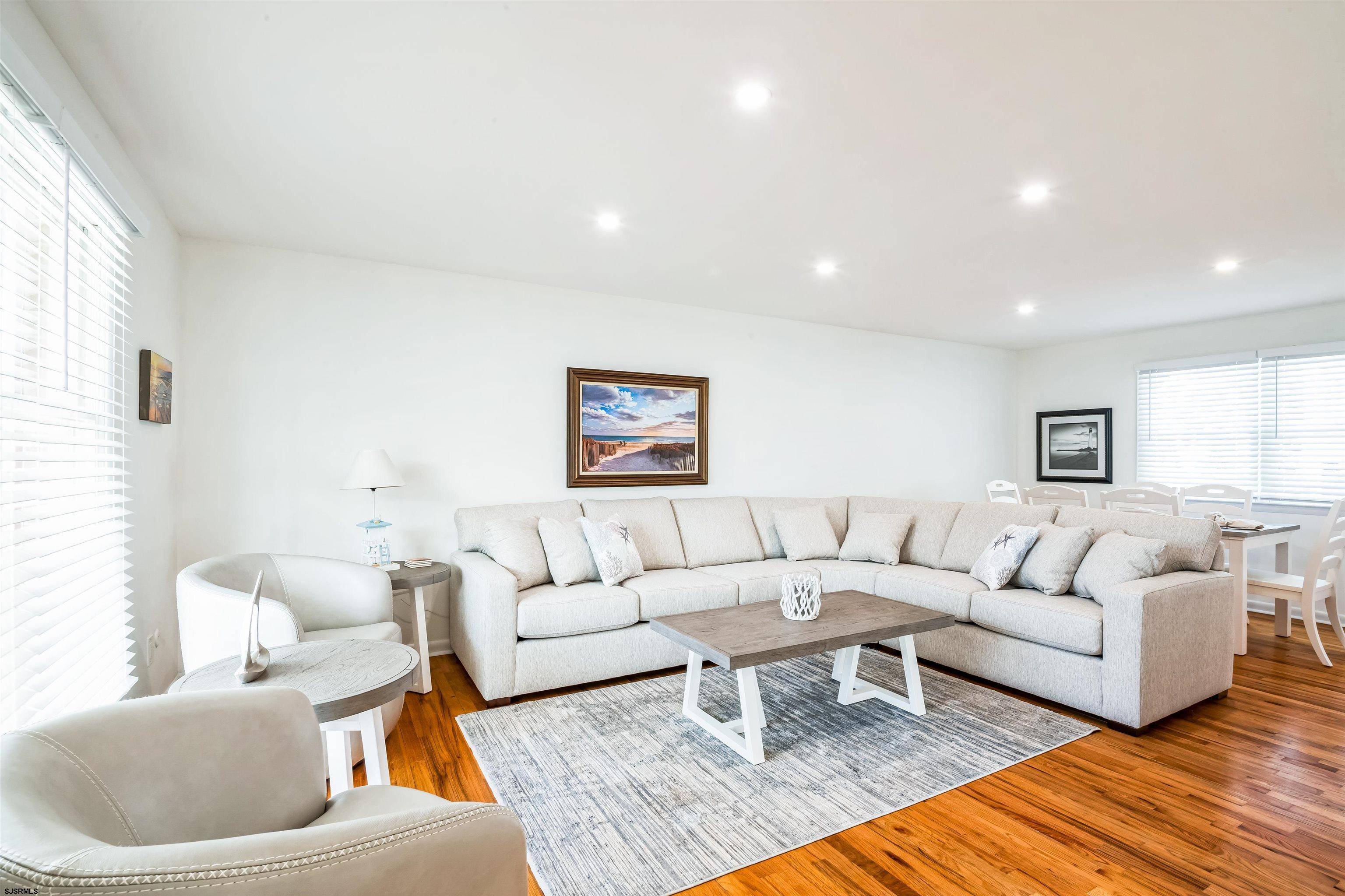 Longport, NJ 08403,3304 Monmouth Ave