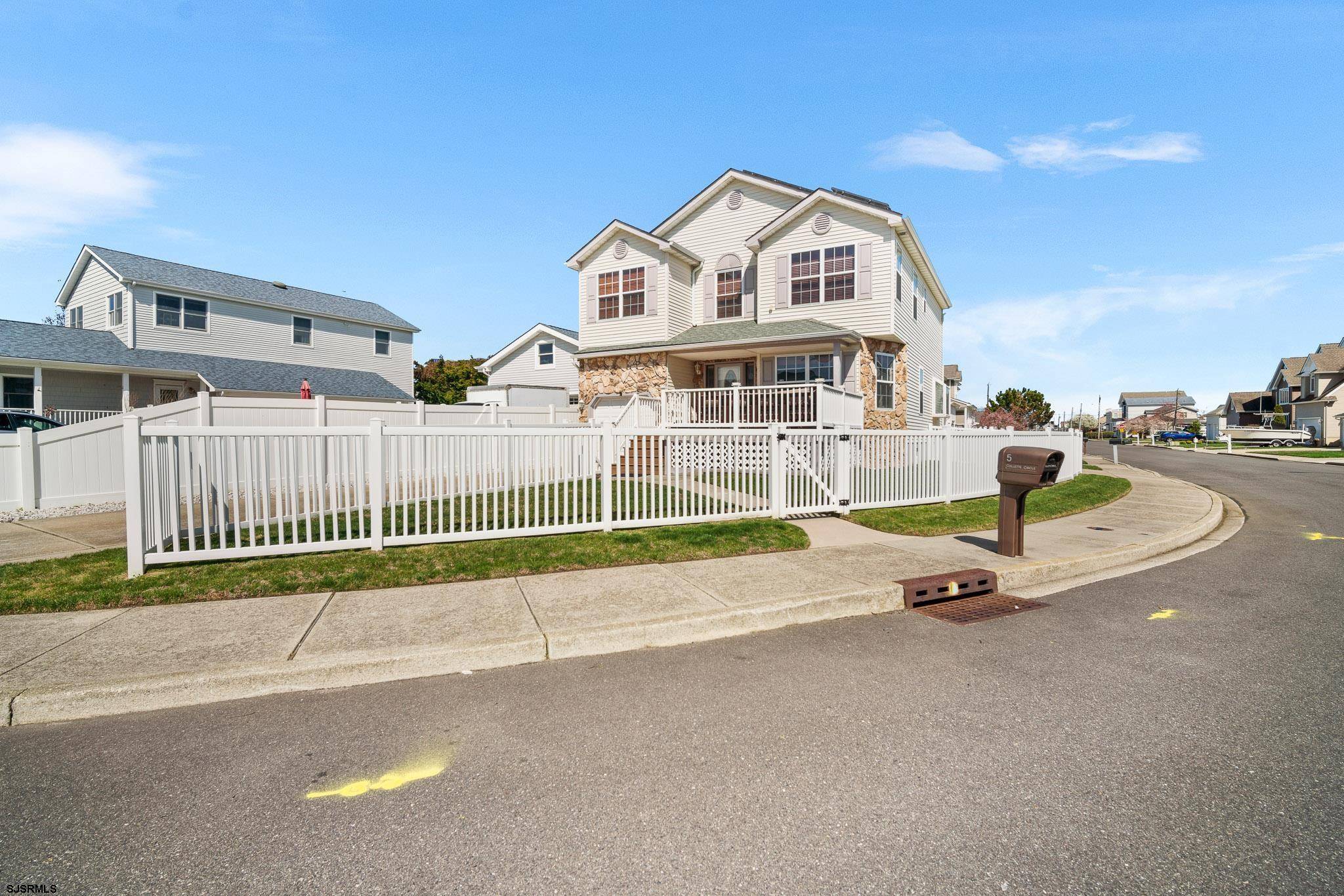 Brigantine, NJ 08203,5 Collette Cir