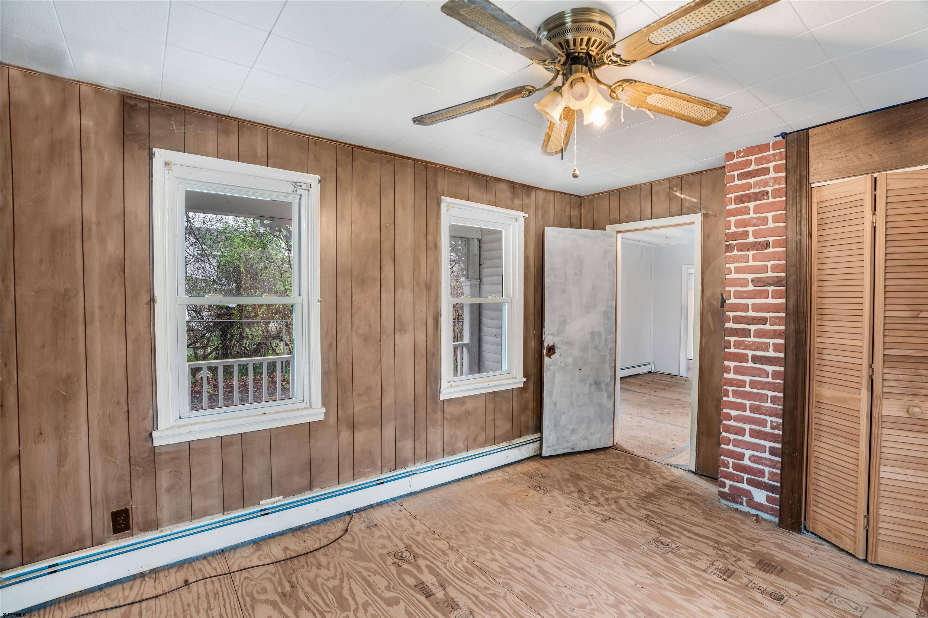 Galloway Township, NJ 08205,611 S New York Rd Road