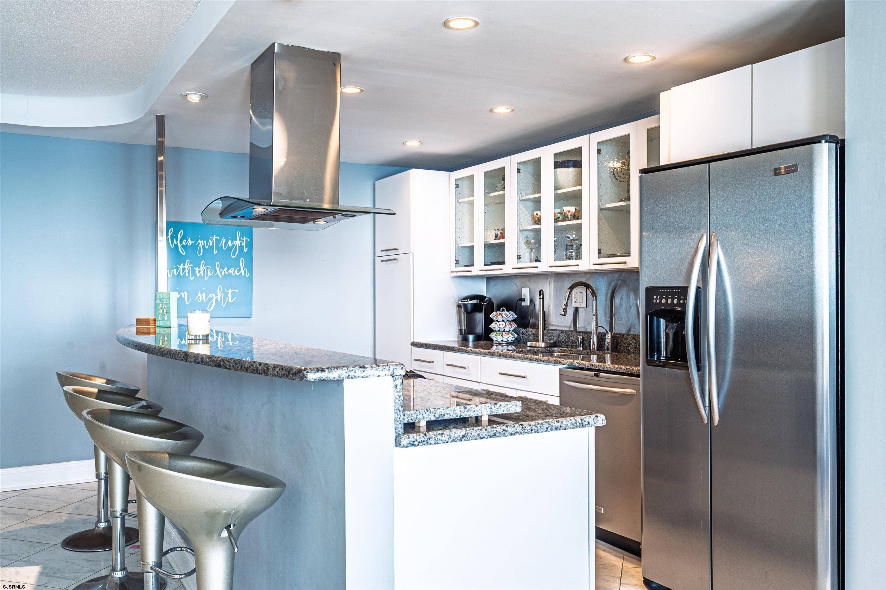 Margate, NJ 08402,9600 Atlantic #919