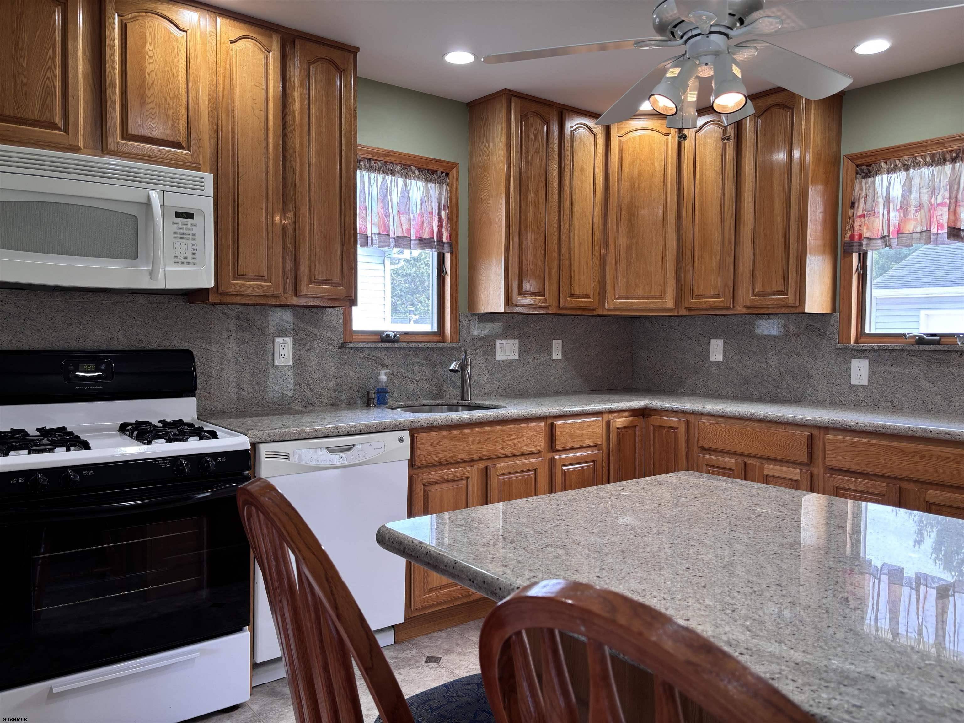 Absecon, NJ 08201,104 Meadowview Ave