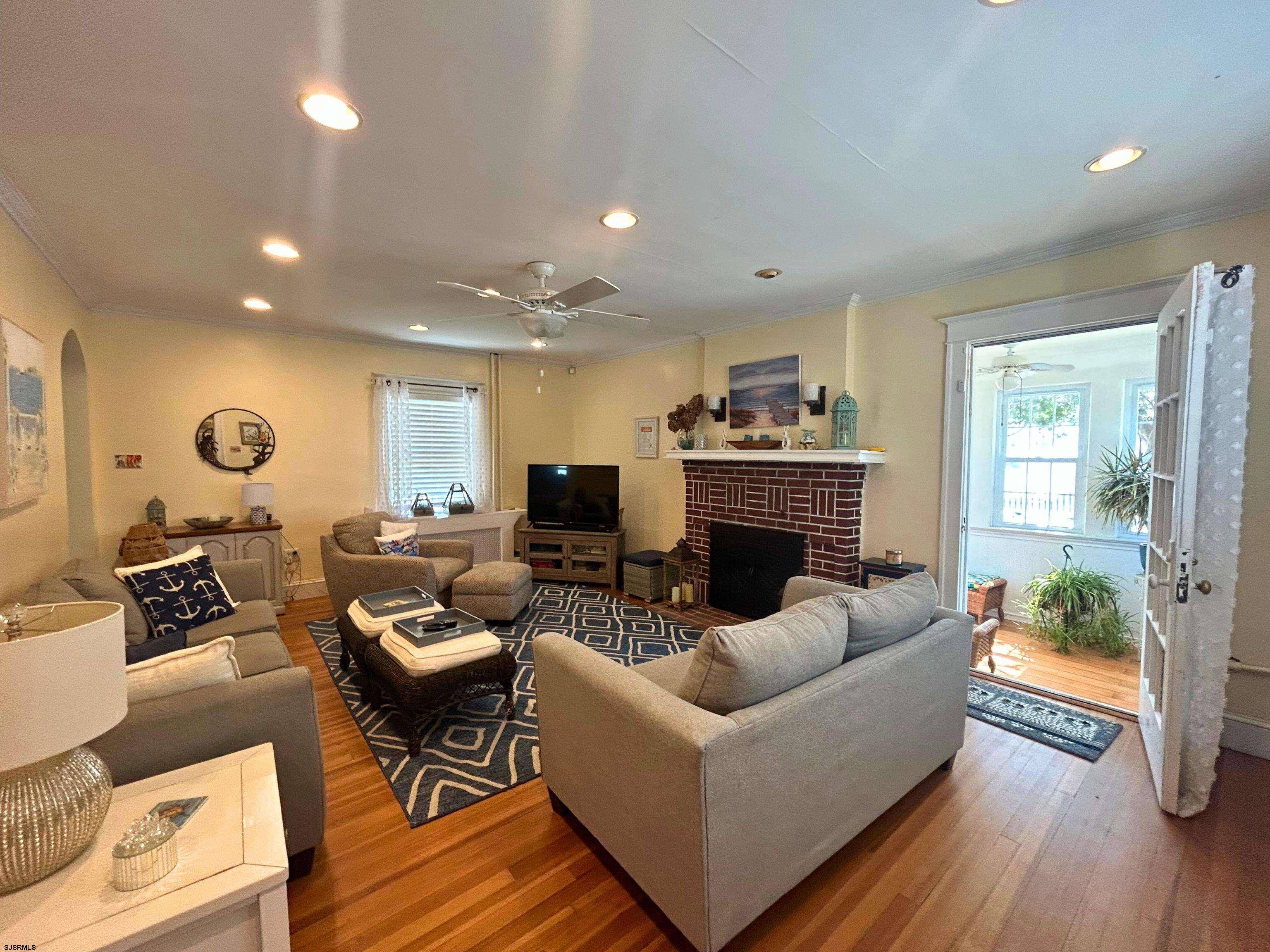 Ventnor, NJ 08406,239 N Dudley Ave